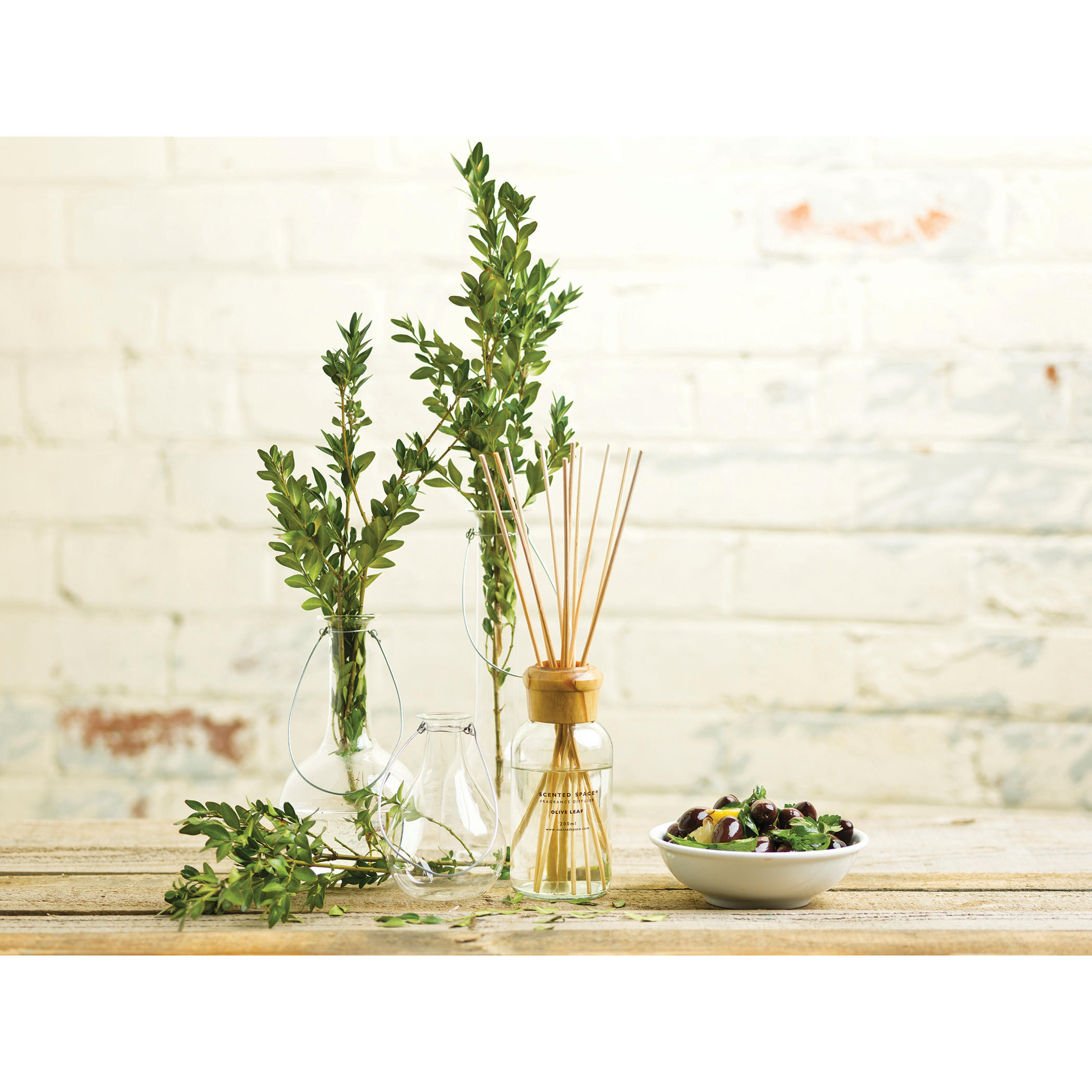 موزع عطور برائحة أوراق الزيتون من سينتد سبيس - 200 مل-household-homefragrance-reeddiffusers-image-3