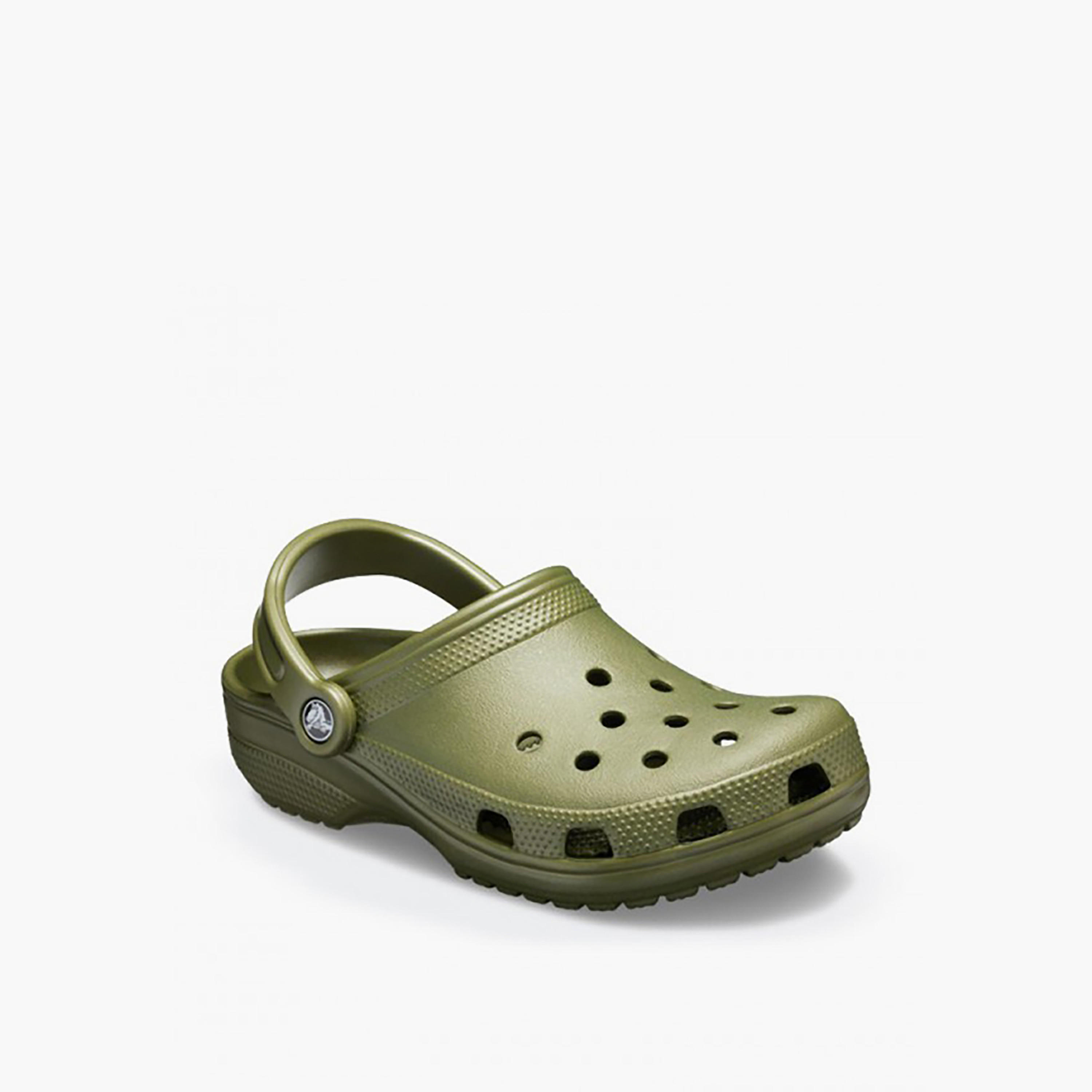 شبشب كلوج كلاسيكي بحزام خلفي للرجال من كروكس-men-shoes-sandals-image-3