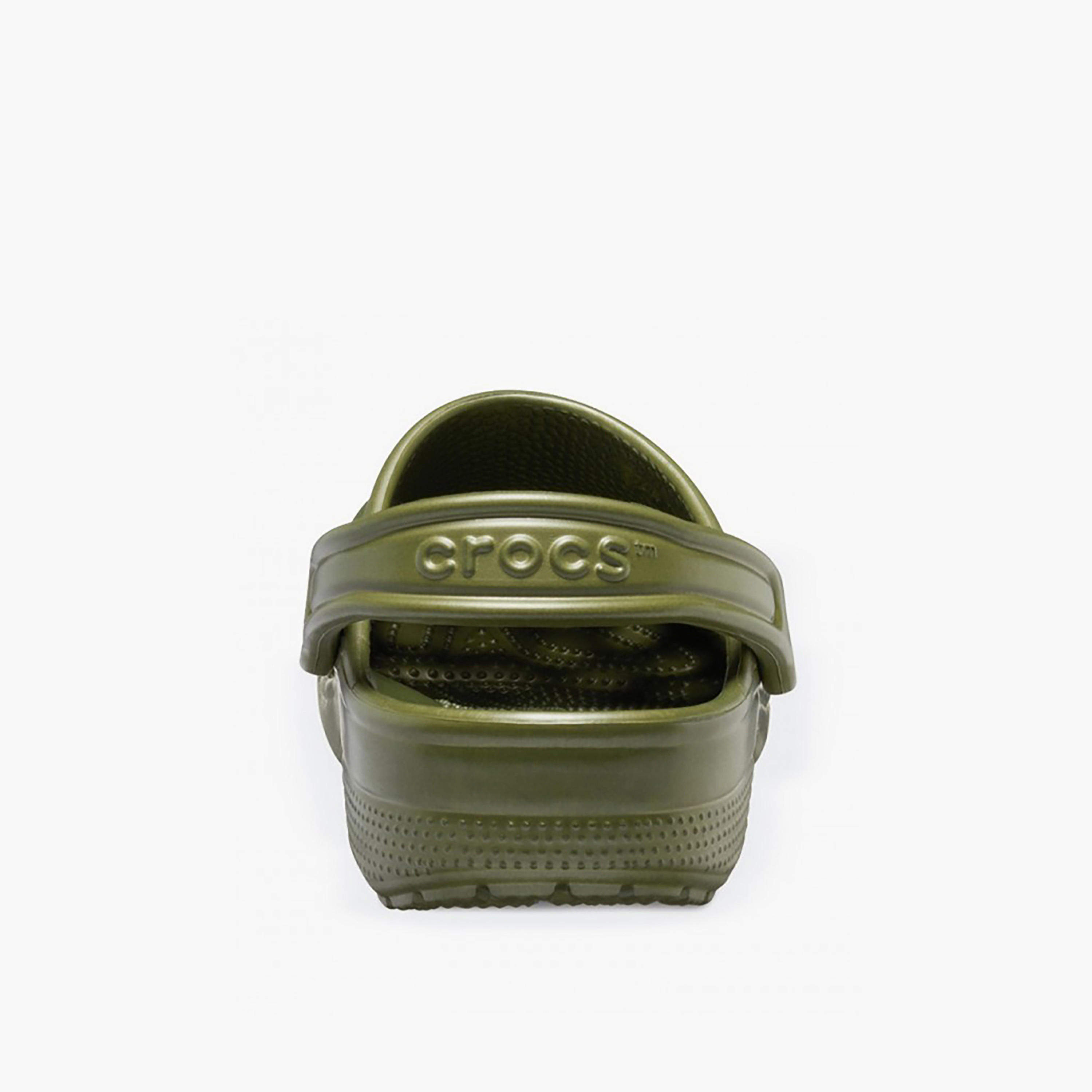 شبشب كلوج كلاسيكي بحزام خلفي للرجال من كروكس-men-shoes-sandals-image-1