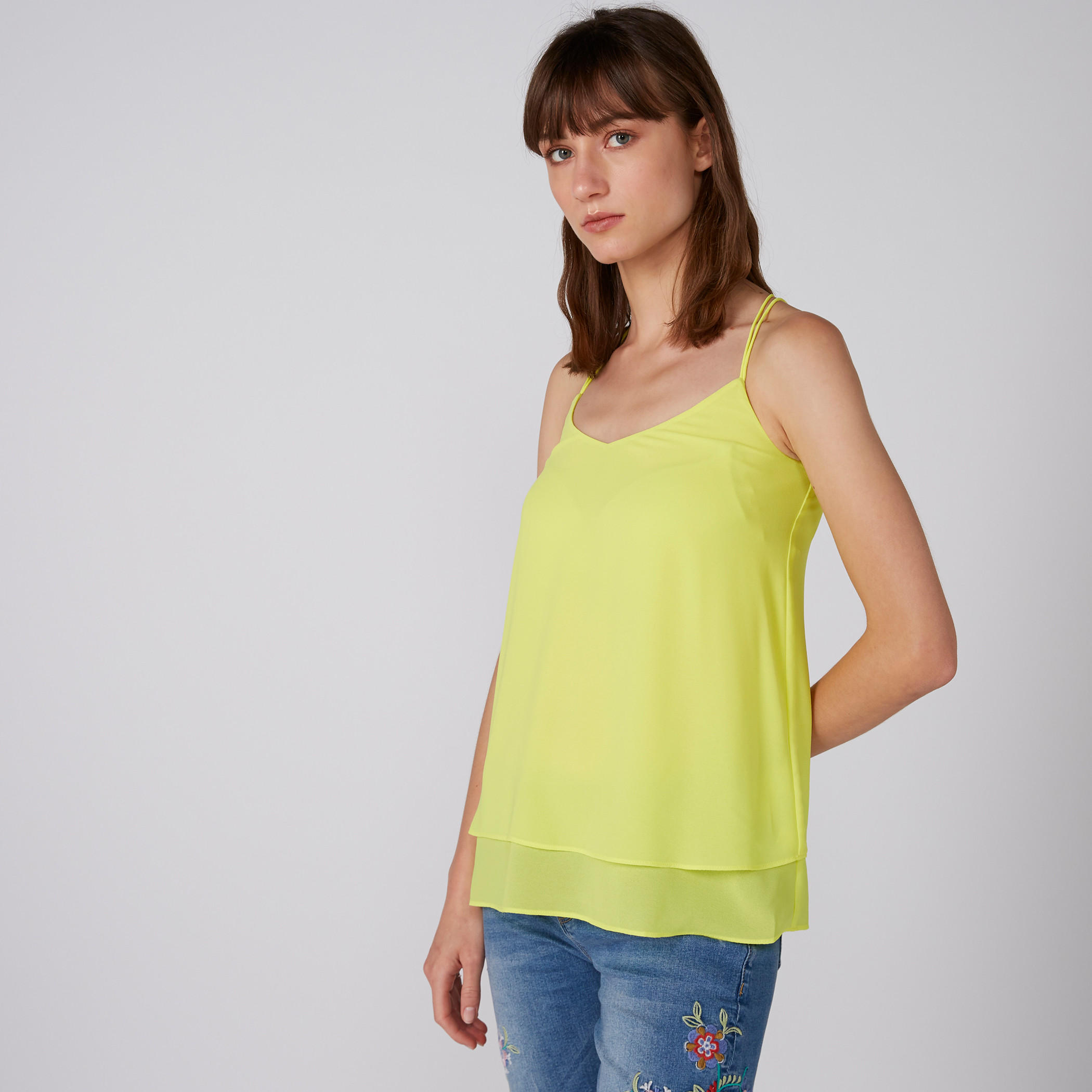 بلوزة متعددة الطبقات بياقة سويت هارت وحمالات رفيعة-women-clothing-shirtsandblouses-blouses-image-1