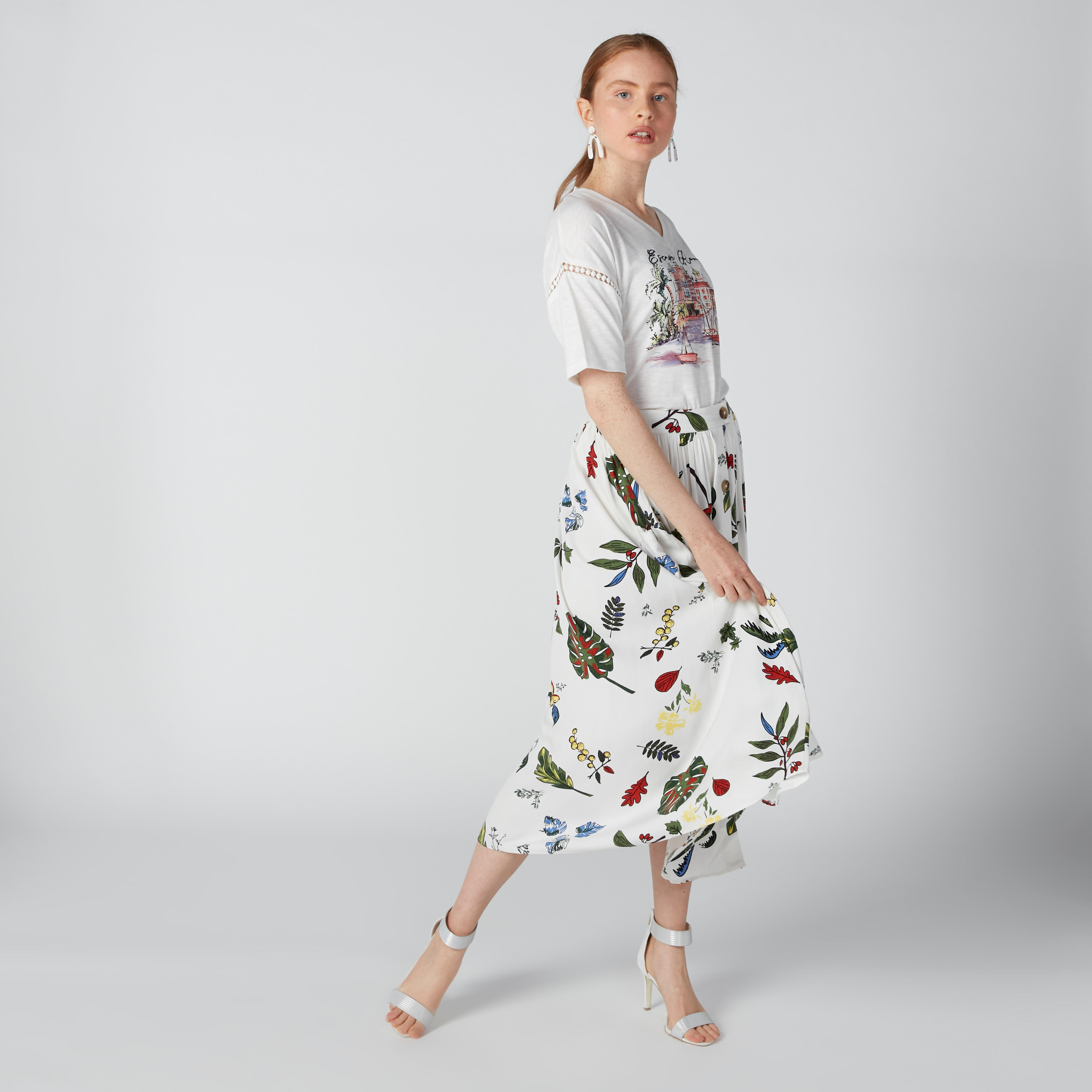 Floral Printed Midi Skirt with Button Closure-women-clothing-bottoms-skirts-image-5