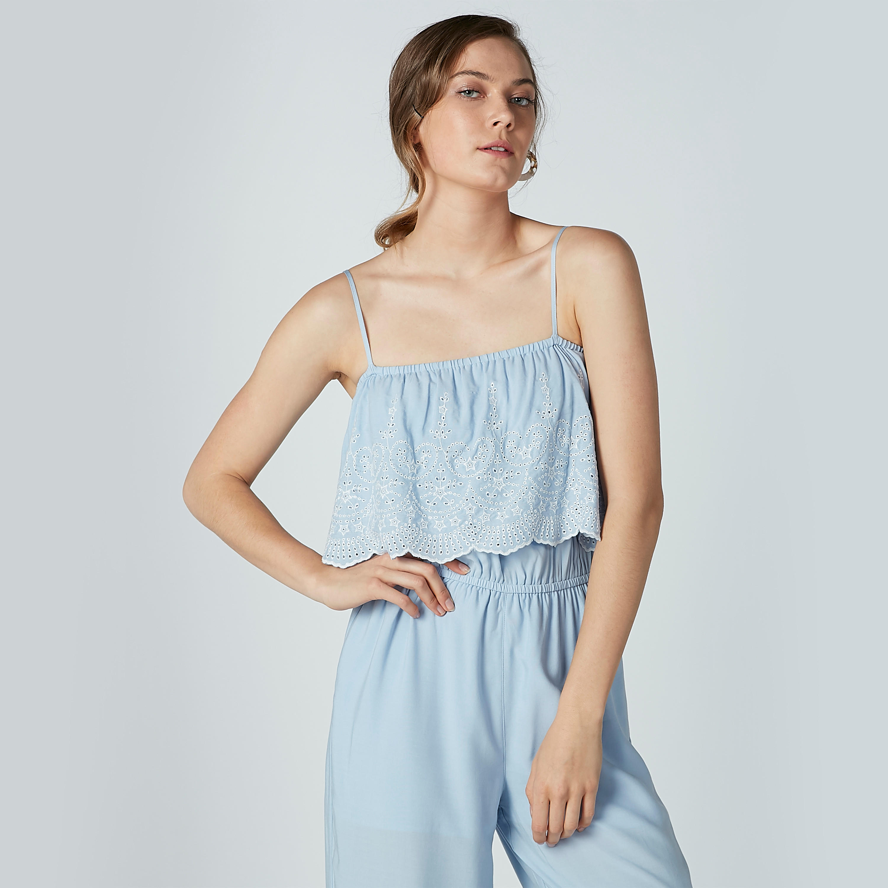 أفرول بحمّالات رفيعة وتفاصيل شيفلي-women-clothing-jumpsuits-image-4