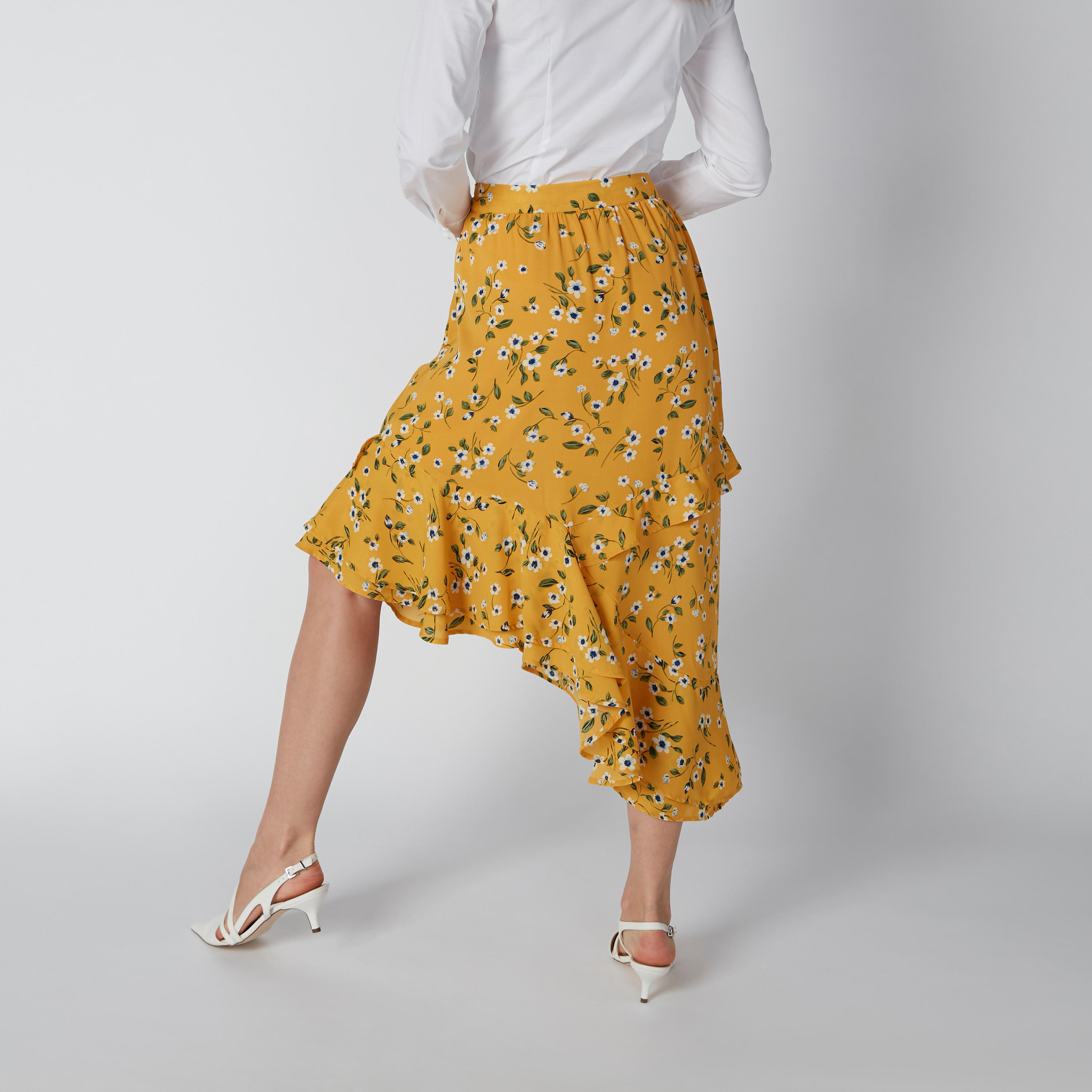 تنورة متوسطة الطول بحوّاف غير مستوية وطبعات أزهار-women-clothing-bottoms-skirts-image-2