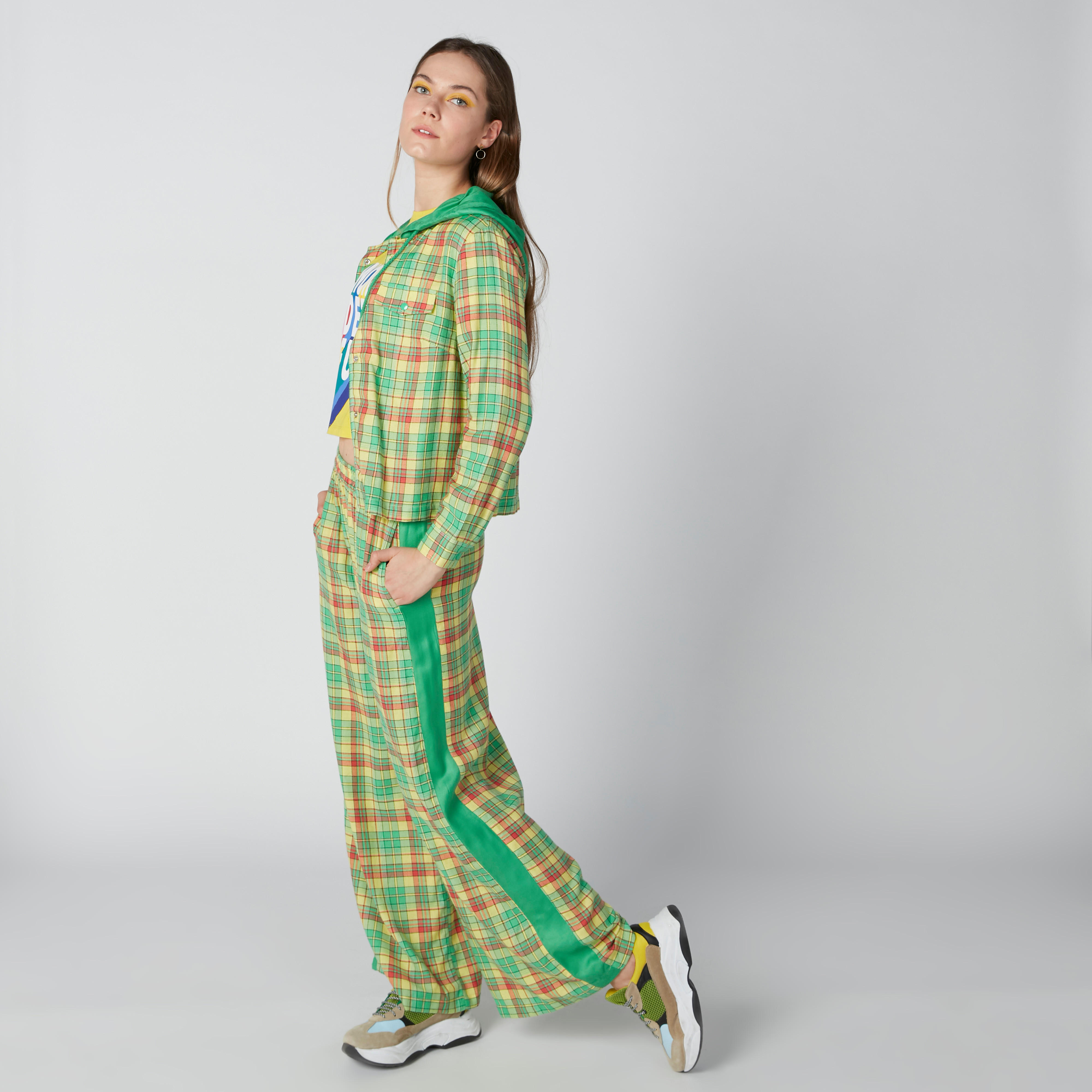 قميص كاروهات بأكمام طويلة وقبعة-women-clothing-shirtsandblouses-shirts-image-3