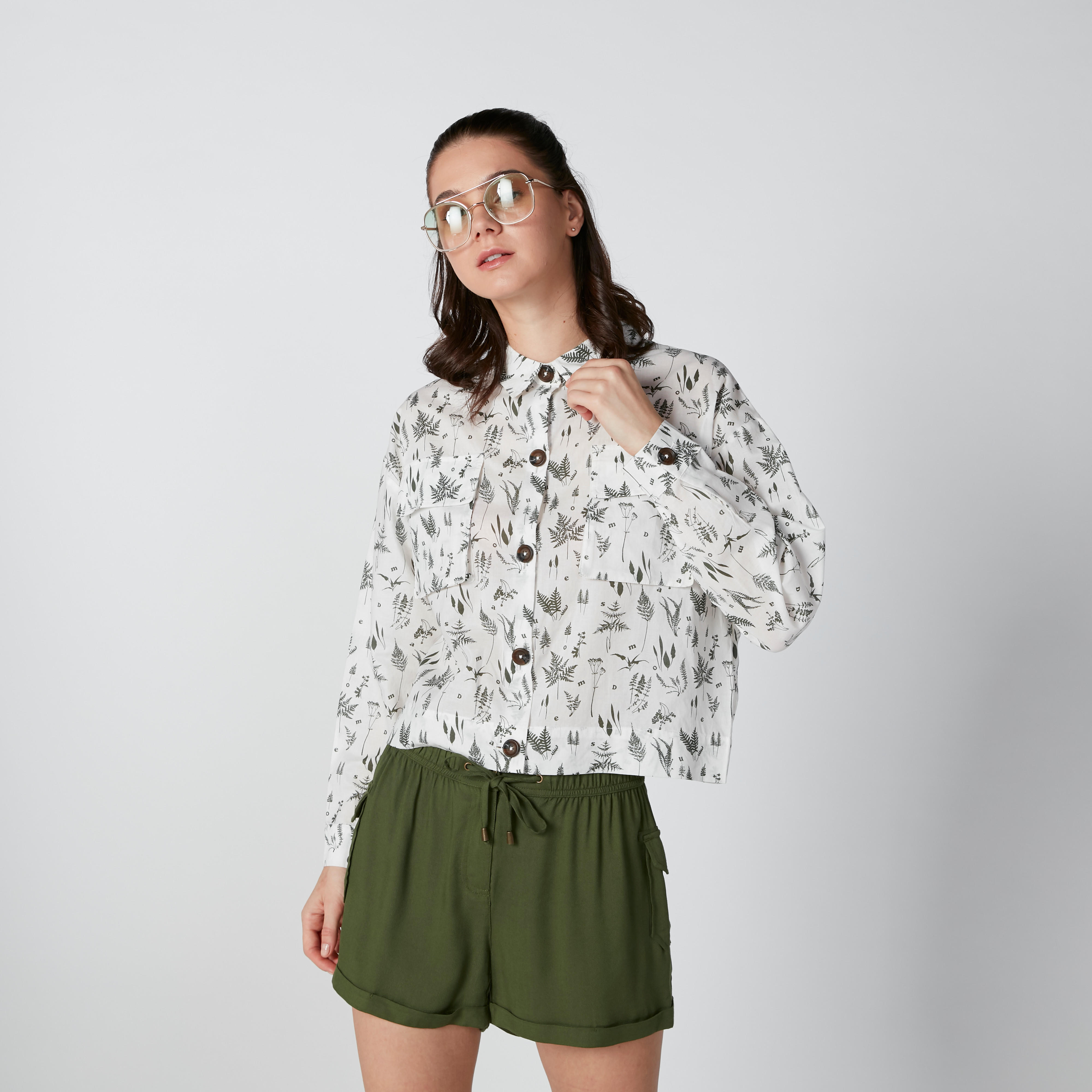 قميص بقصّة واسعة وأكمام طويلة وطبعات-women-clothing-shirtsandblouses-shirts-image-2
