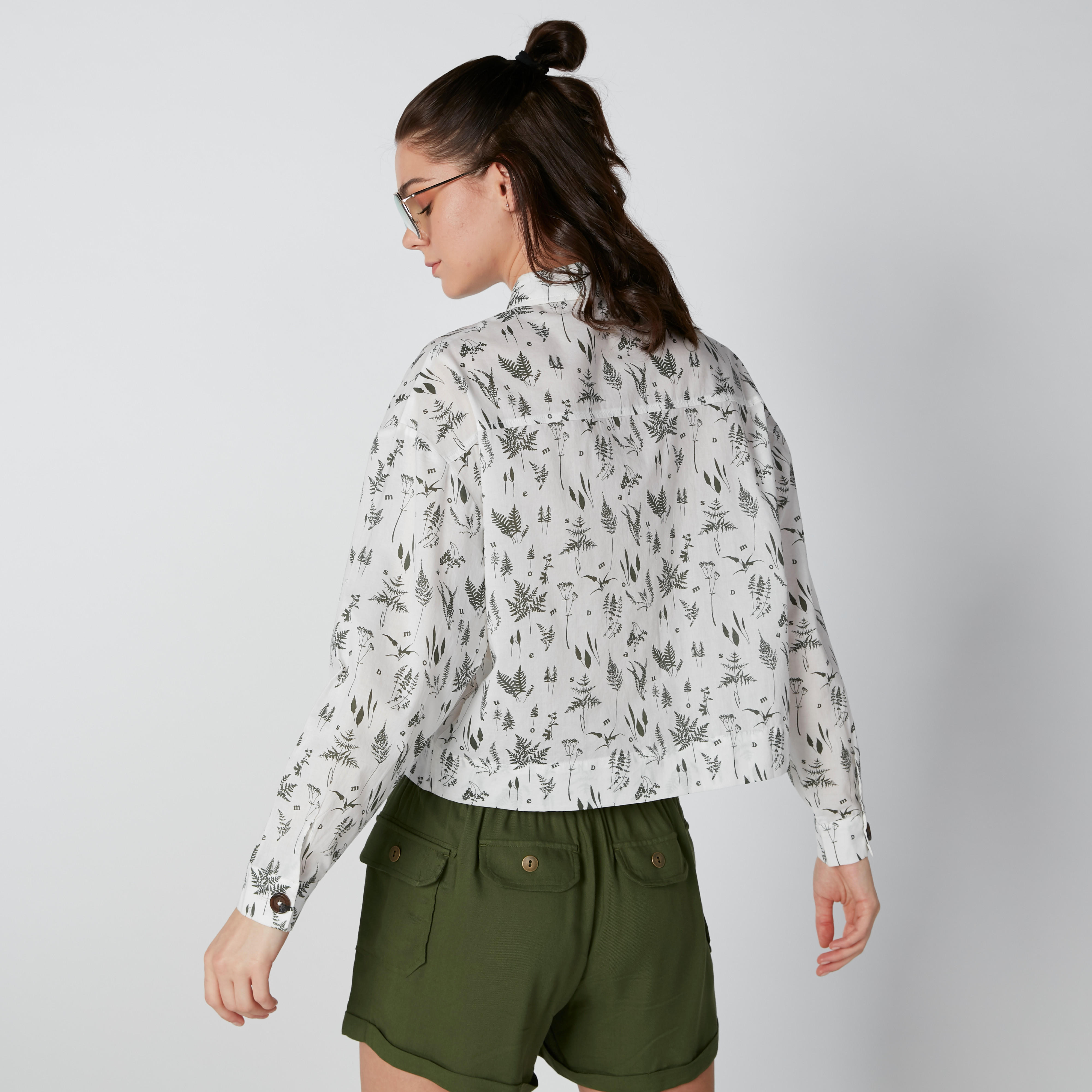 قميص بقصّة واسعة وأكمام طويلة وطبعات-women-clothing-shirtsandblouses-shirts-image-3