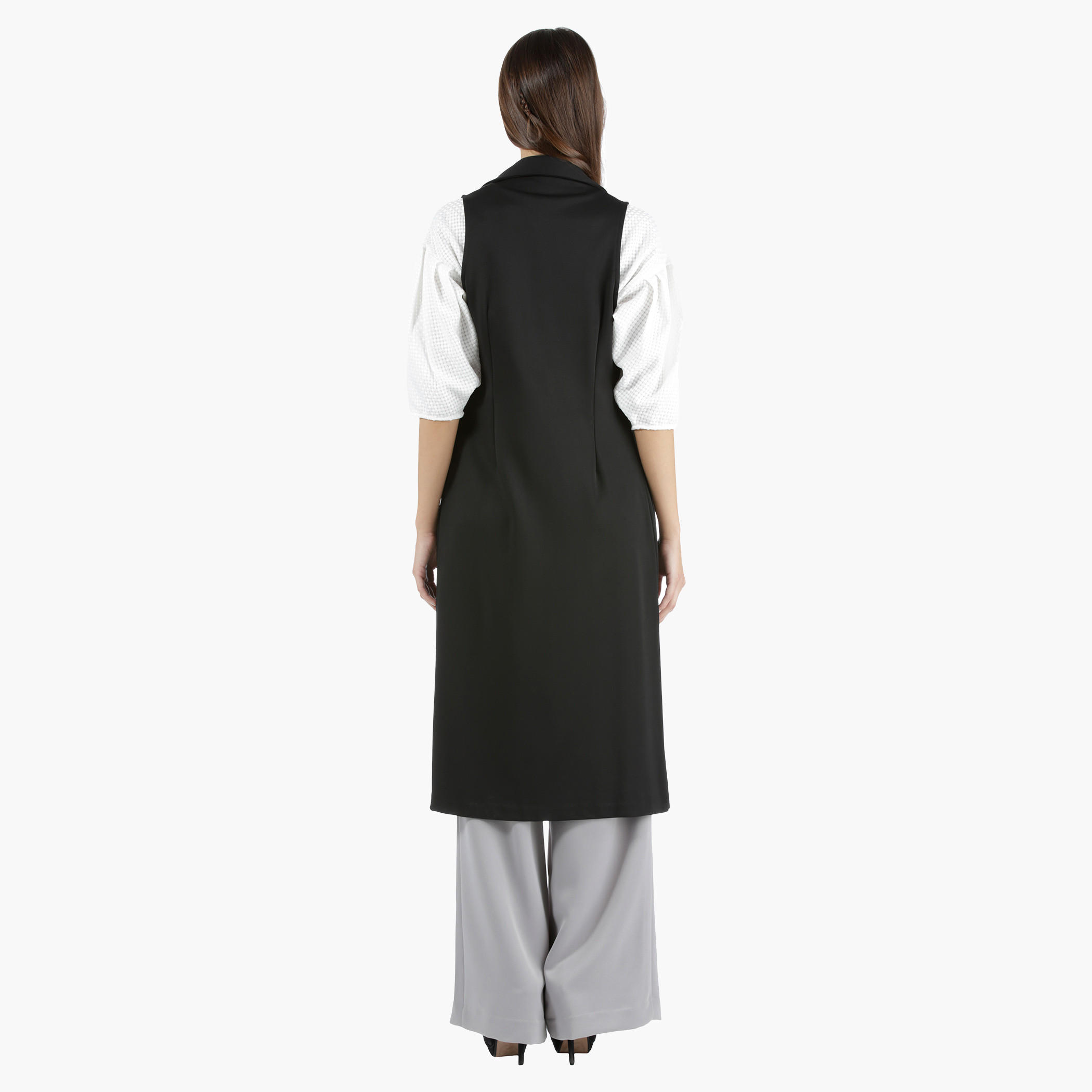 Sleeveless Long Jacket in Regular Fit-women-winterwear-coatsandjackets-jackets-image-6