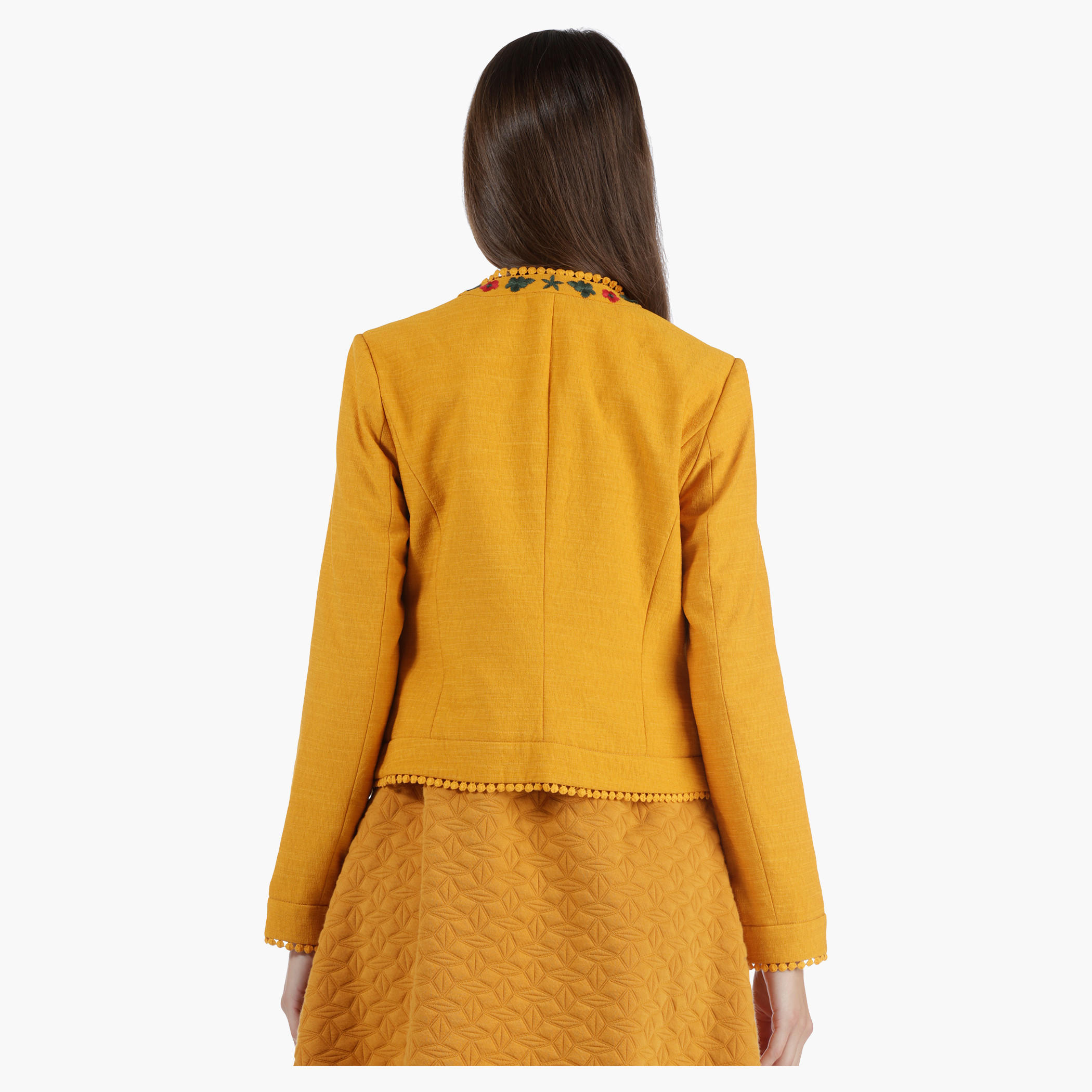 Cropped Jacket with 3D Florals in Regular Fit-women-winterwear-coatsandjackets-jackets-image-2