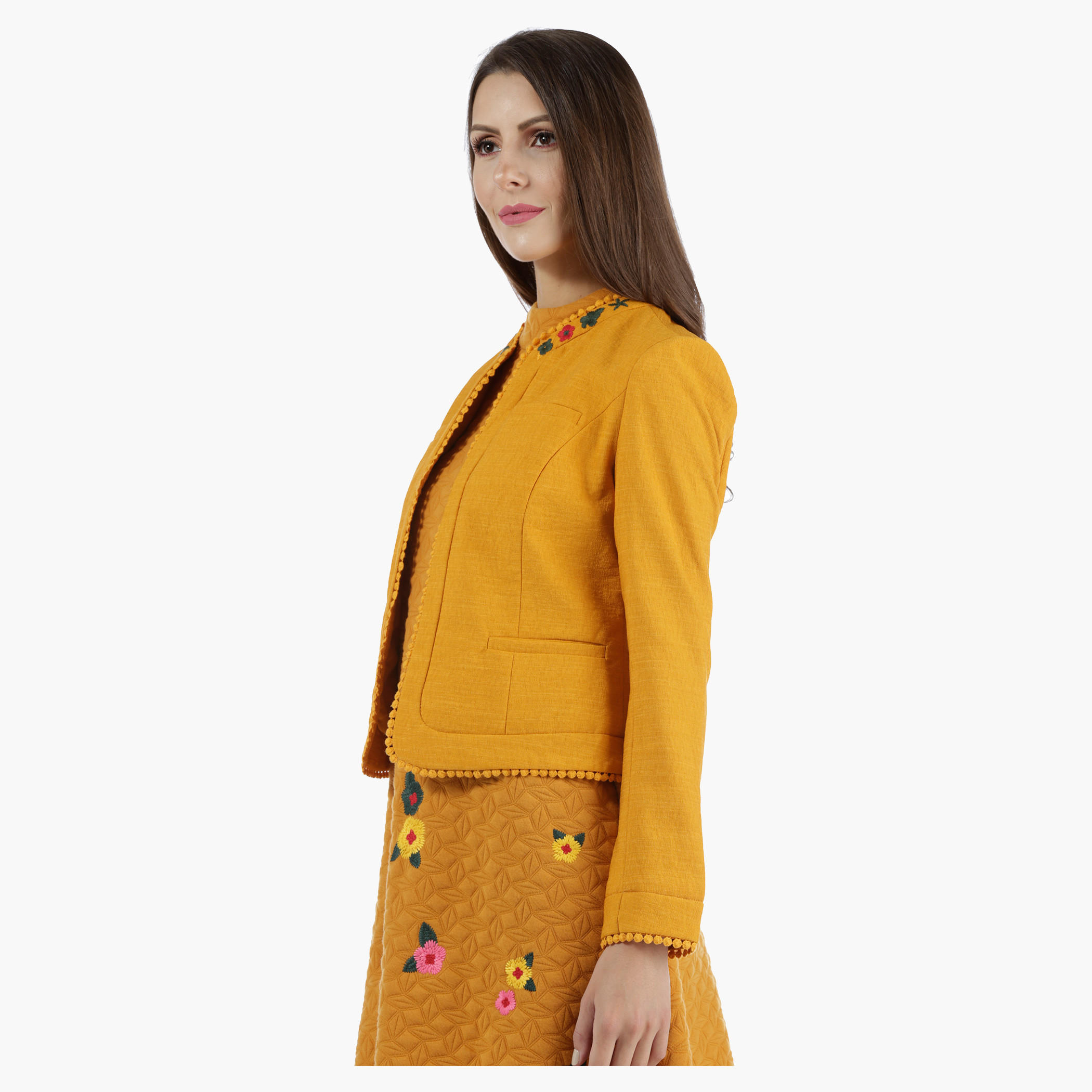 Cropped Jacket with 3D Florals in Regular Fit-women-winterwear-coatsandjackets-jackets-image-3