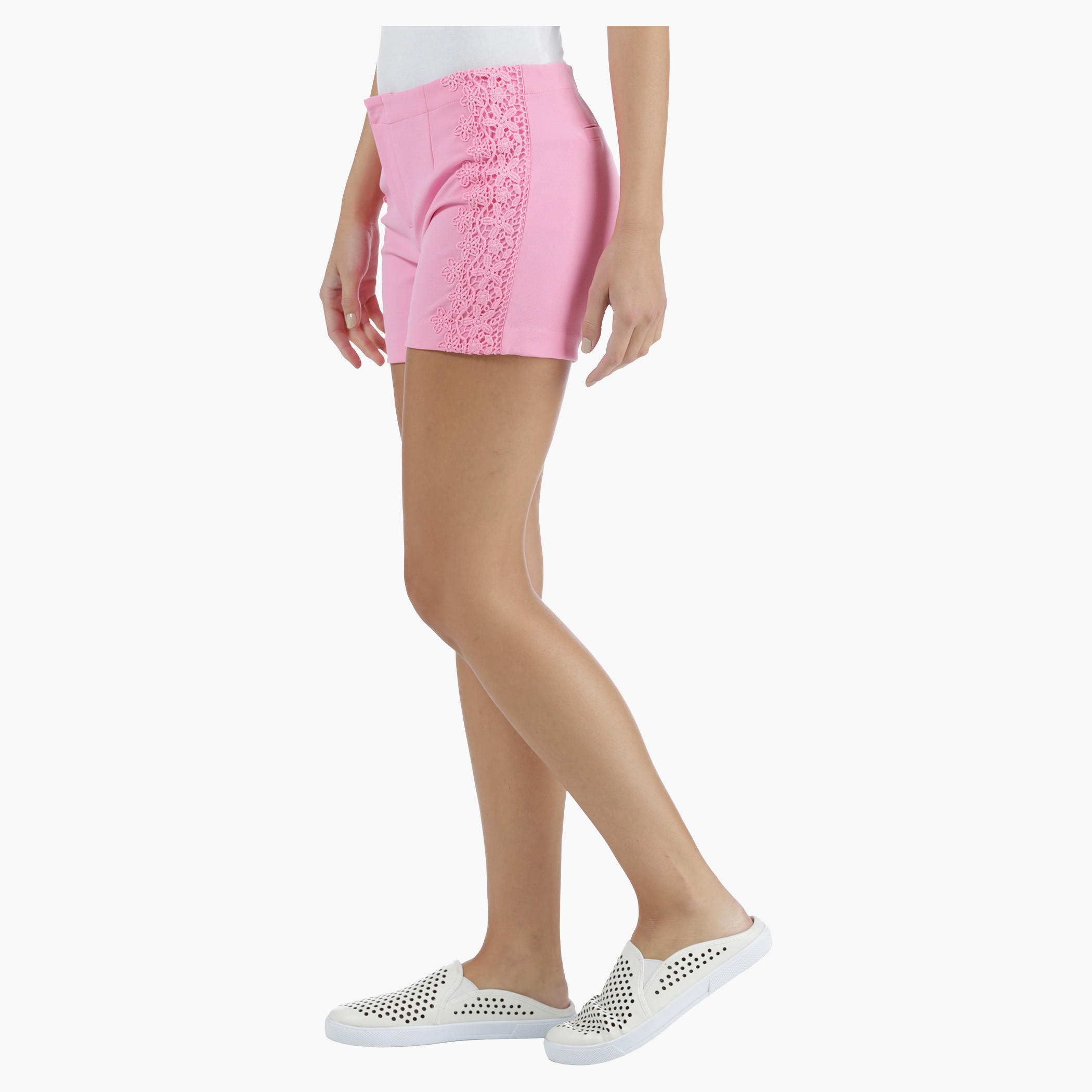 Shorts with Embroidered Details in Regular Fit-women-clothing-bottoms-shorts-image-3