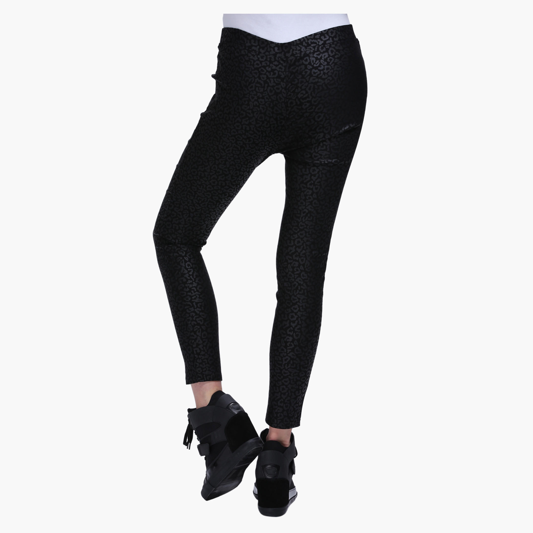 Printed Leggings in Regular Fit-women-clothing-bottoms-leggings-image-2