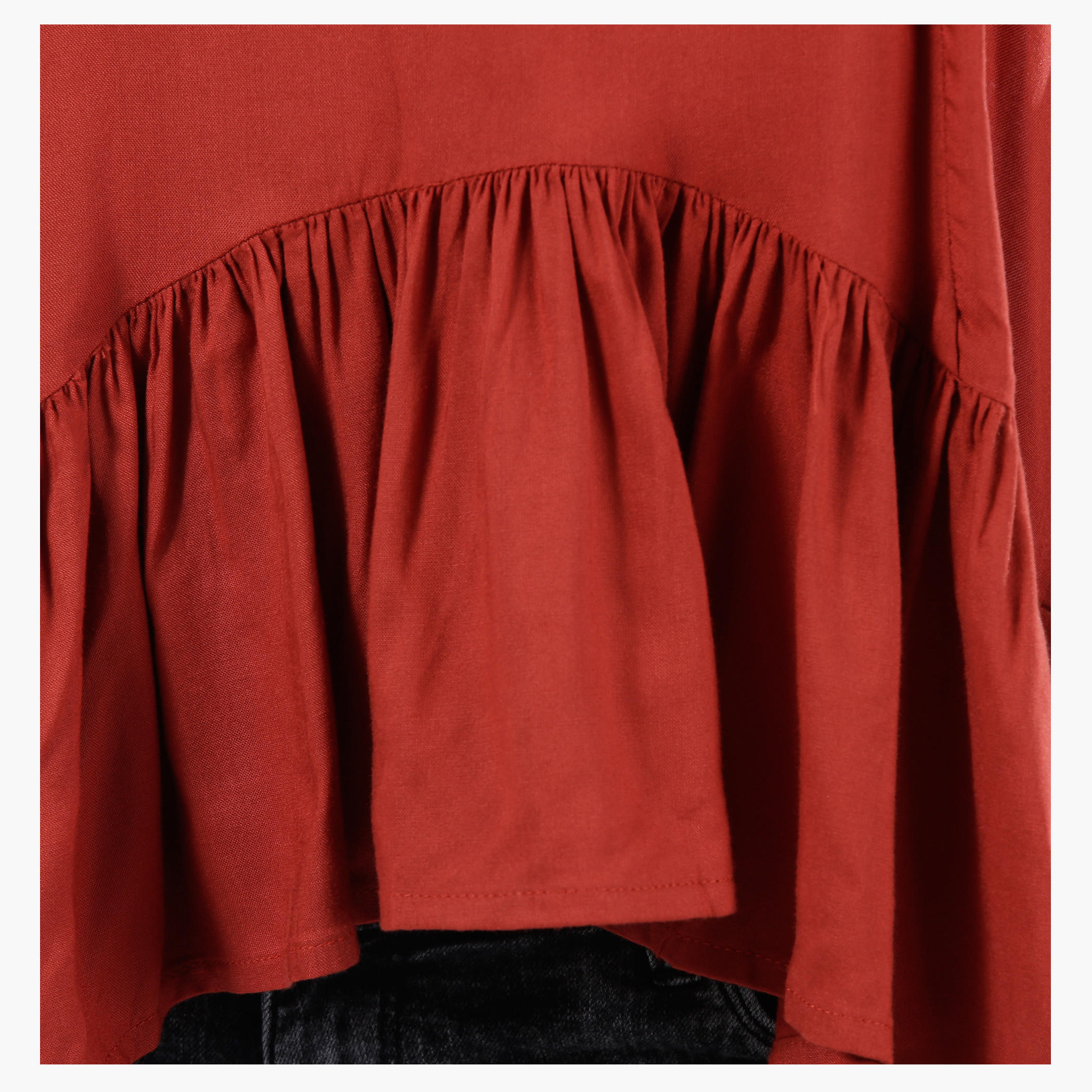 Strappy Asymmetrical Top with Flared Hem and V-Neck in Regular Fit-women-clothing-shirtsandblouses-blouses-image-4