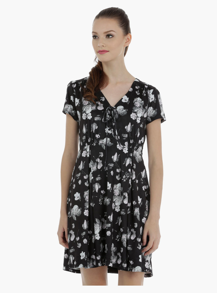 Printed Short Sleeves Dress-women-clothing-dresses-image-1