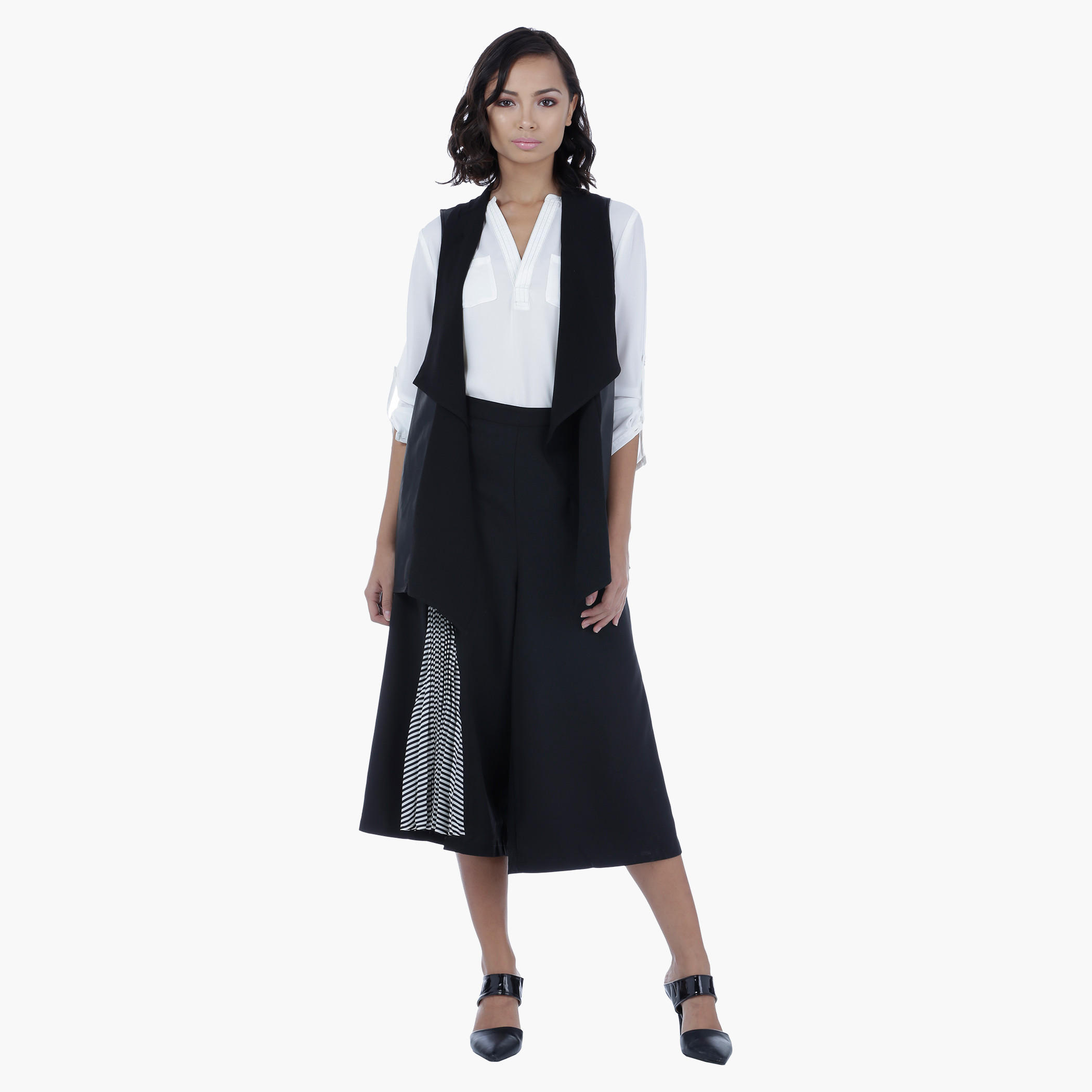 Cascade Panel Sleeveless Shrug-women-winterwear-cardigansandjumpers-cardigans-image-5