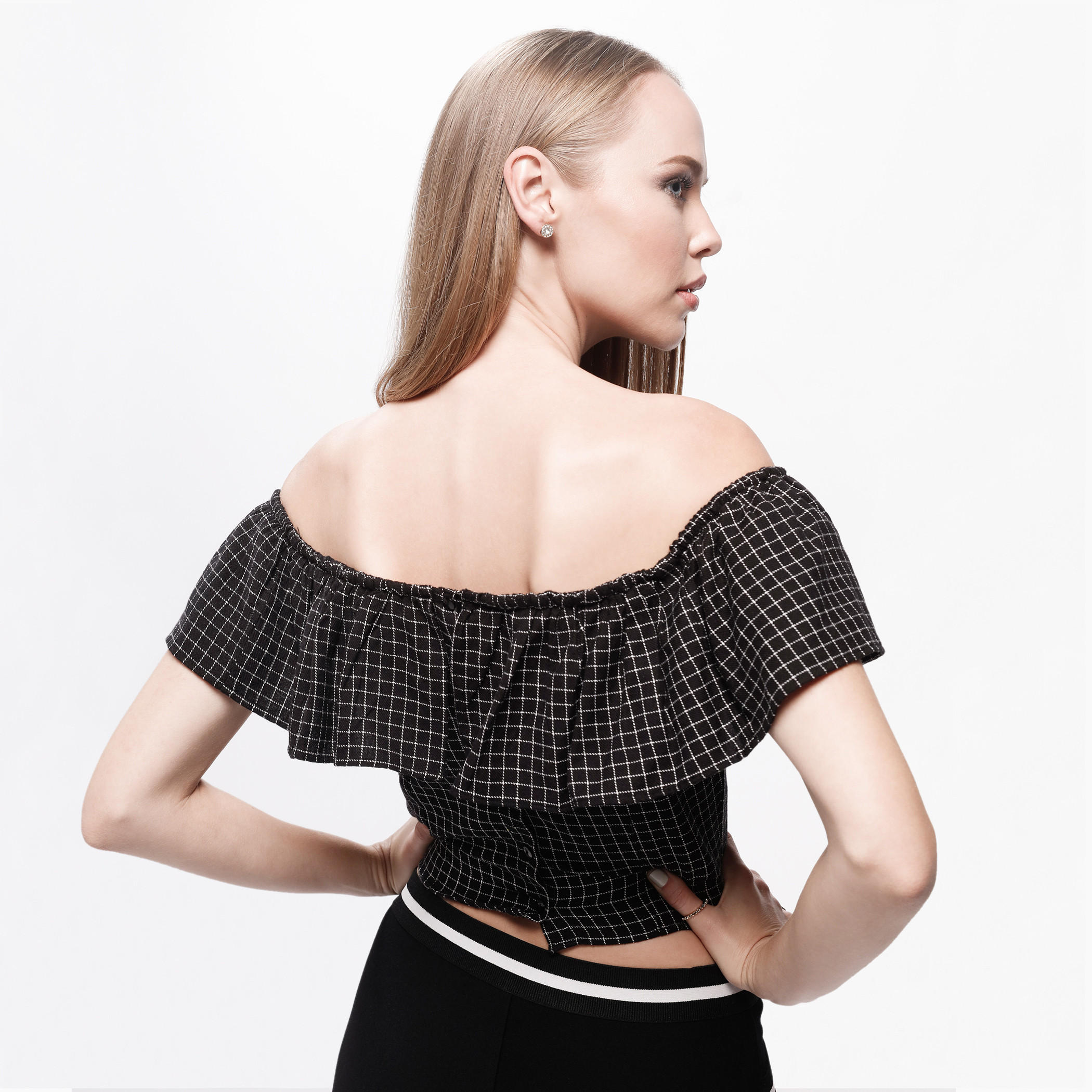 Chequered Crop Top with Off Shoulder Pattern-women-clothing-shirtsandblouses-blouses-image-7