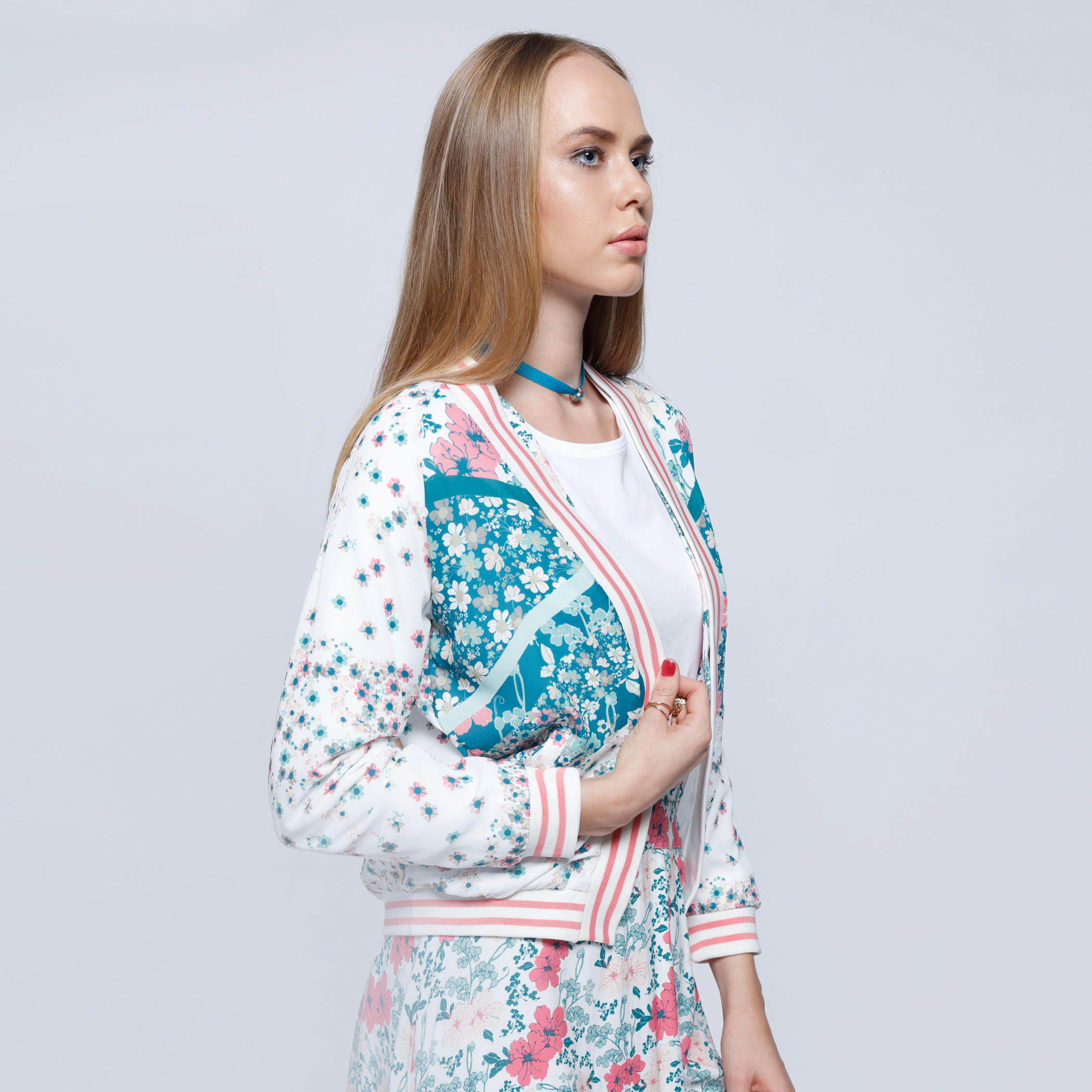 Long Sleeves Printed Jacket-women-winterwear-coatsandjackets-jackets-image-3