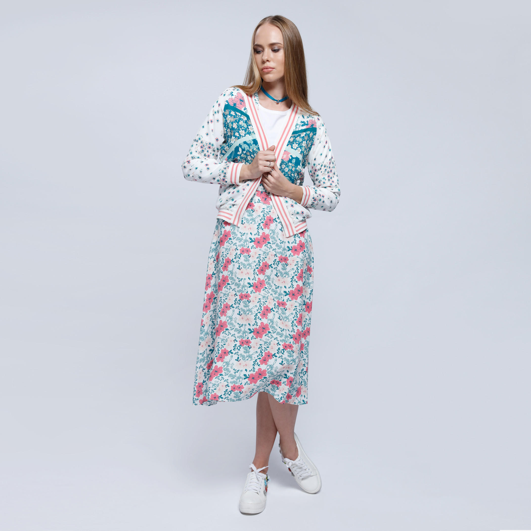 Long Sleeves Printed Jacket-women-winterwear-coatsandjackets-jackets-image-1