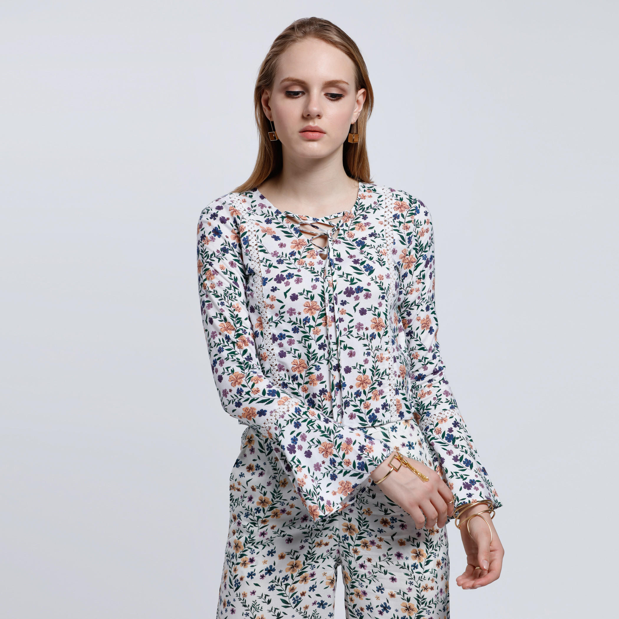 Printed Long Sleeves Top-women-clothing-shirtsandblouses-blouses-image-5