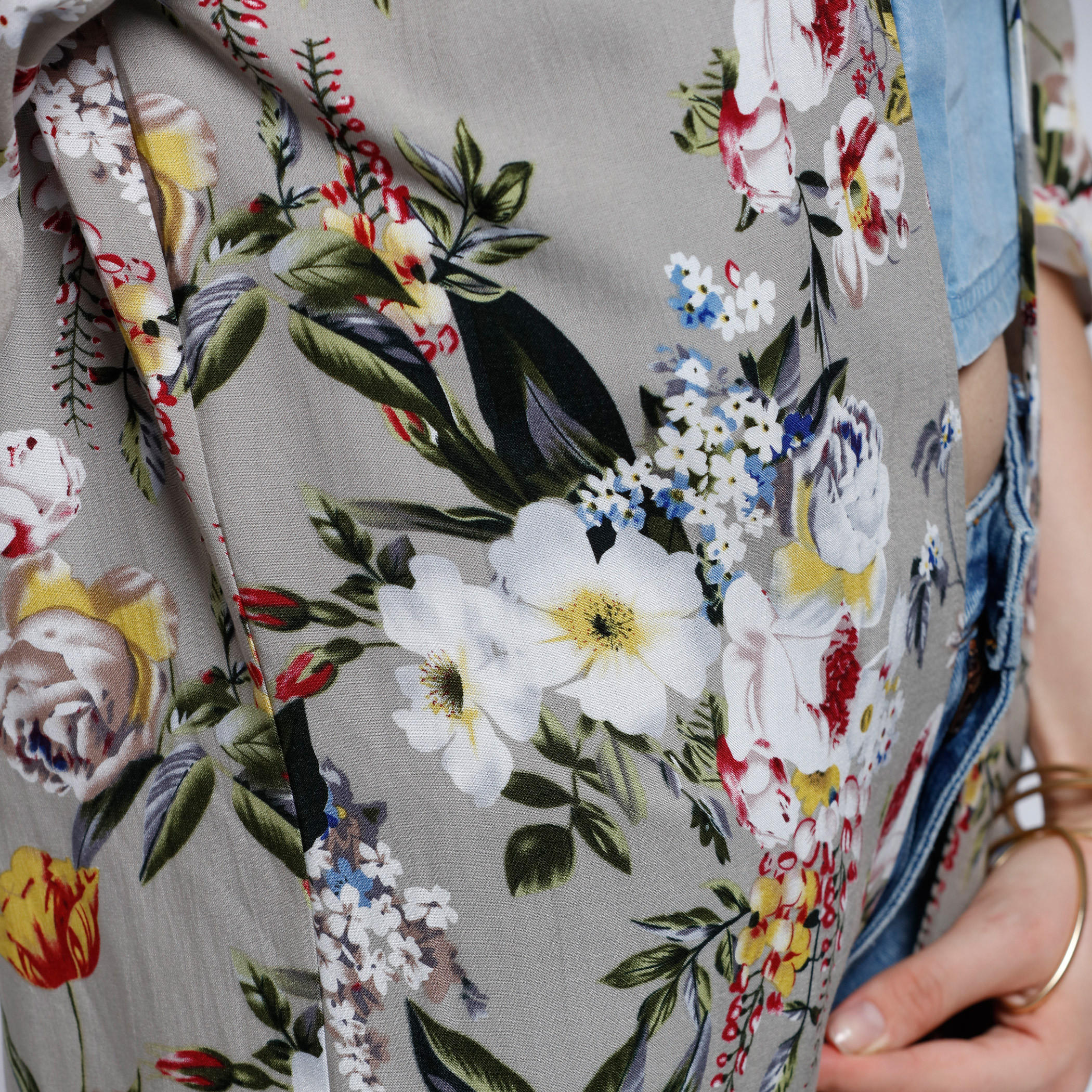 Printed Shrug with 3/4 Sleeves and Tassels-women-winterwear-cardigansandjumpers-cardigans-image-4