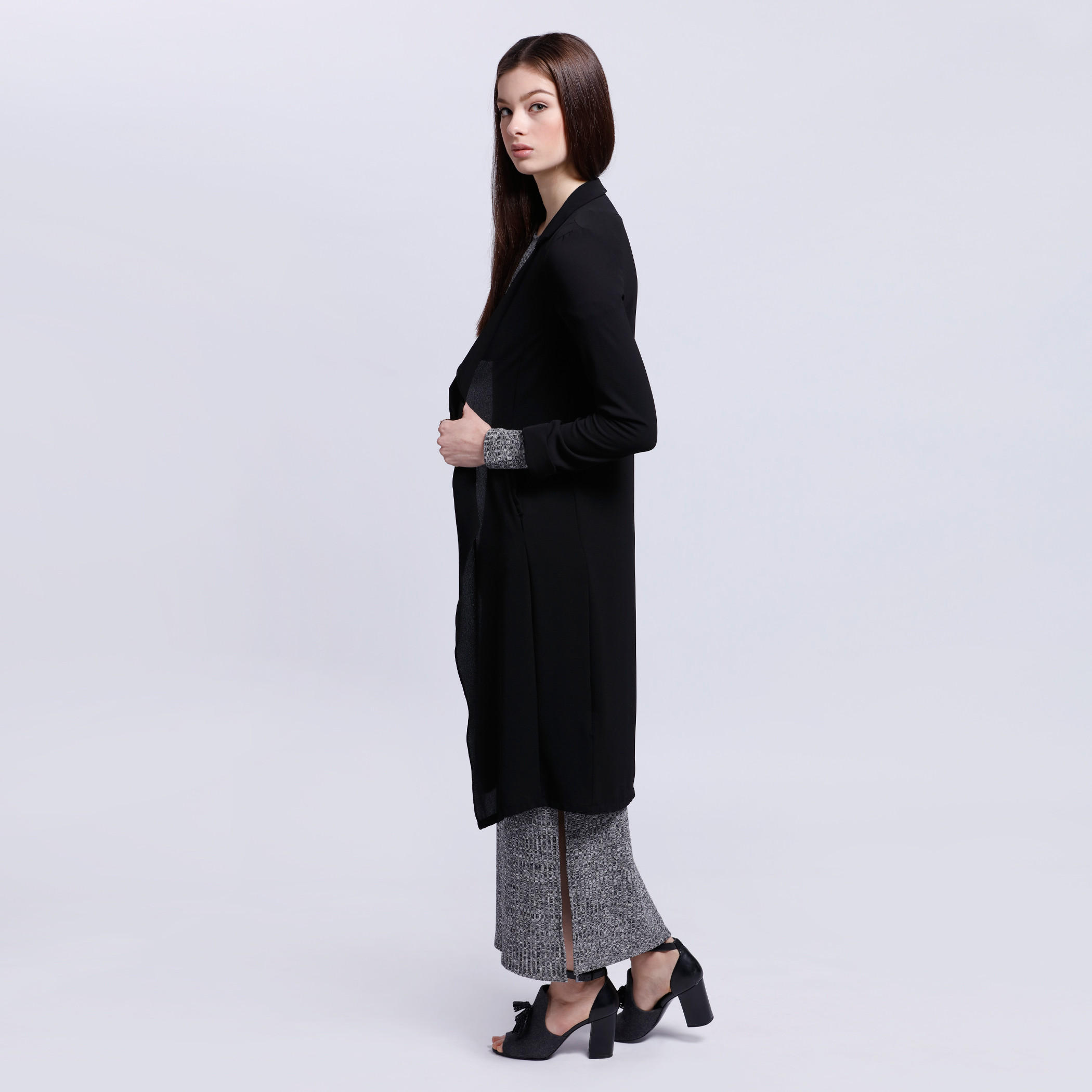 Long Shrug with Long Sleeves and Open Front-women-clothing-shirtsandblouses-blouses-image-3