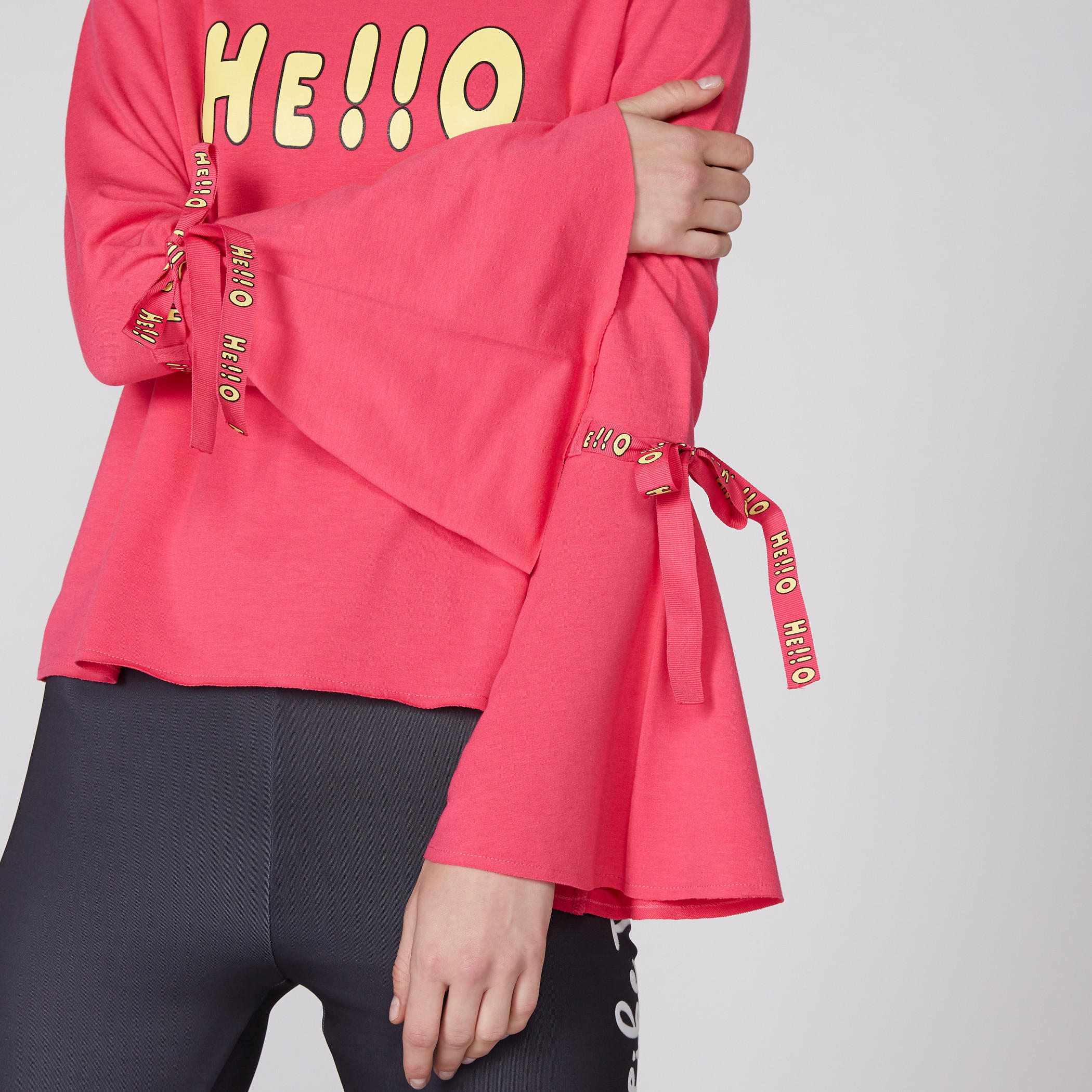 بلوزة بأكمام طويلة وطبعات مع قبعة-women-clothing-shirtsandblouses-blouses-image-2