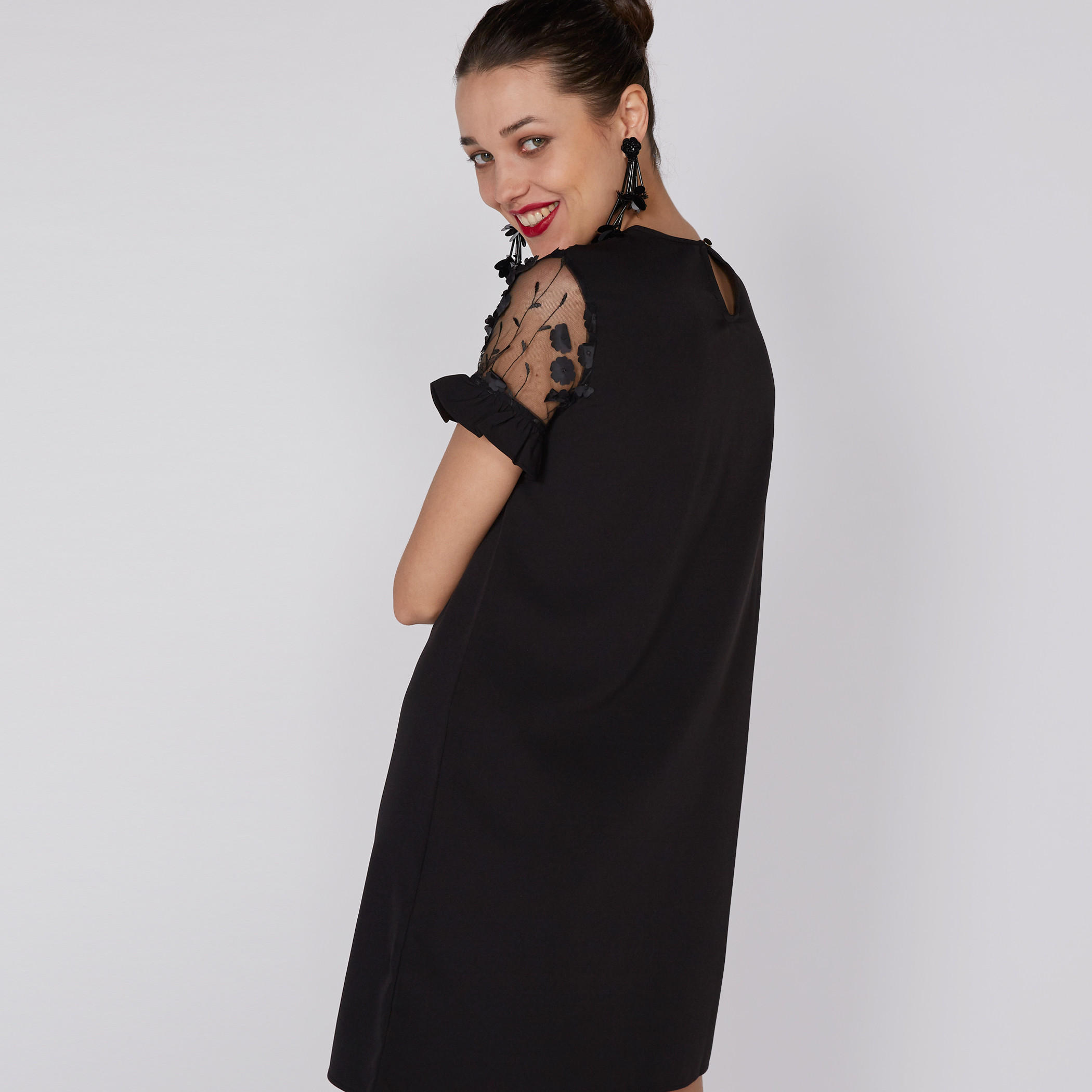 فستان بتفاصيل دانتيل ومشبك إغلاق-women-clothing-dresses-image-4