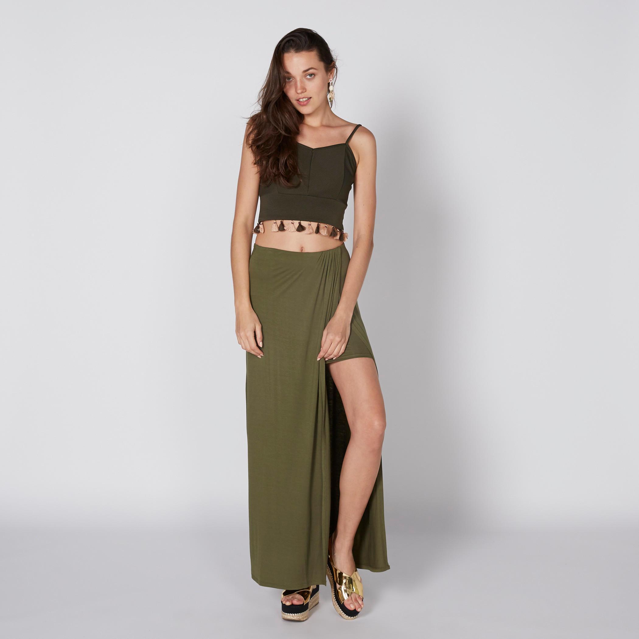 بلوزة قصيرة بحمّالات رفيعة وشرّابات-women-clothing-shirtsandblouses-blouses-image-1
