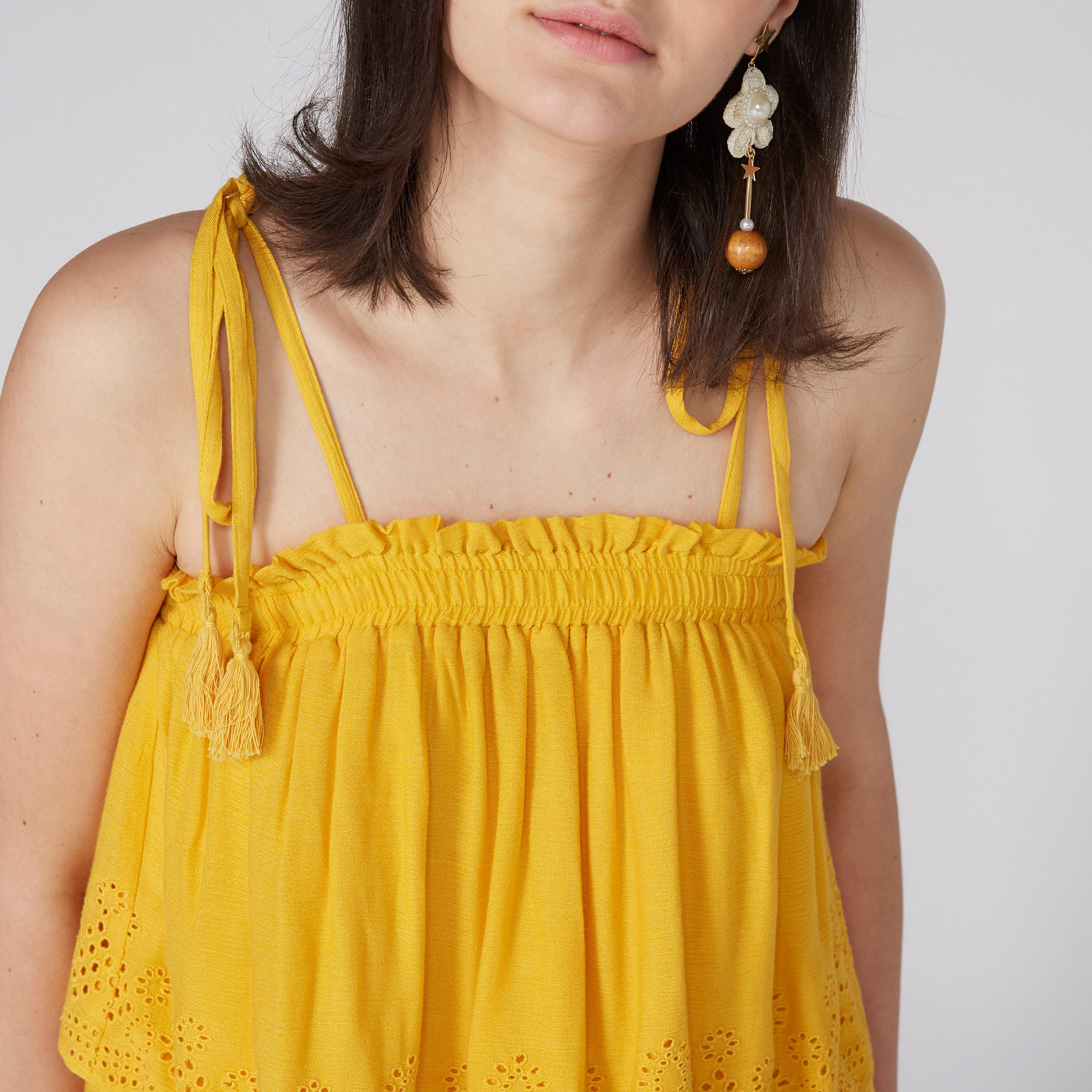 بلوزة بتفاصيل شيفلي ورباط إغلاق-women-clothing-shirtsandblouses-blouses-image-2