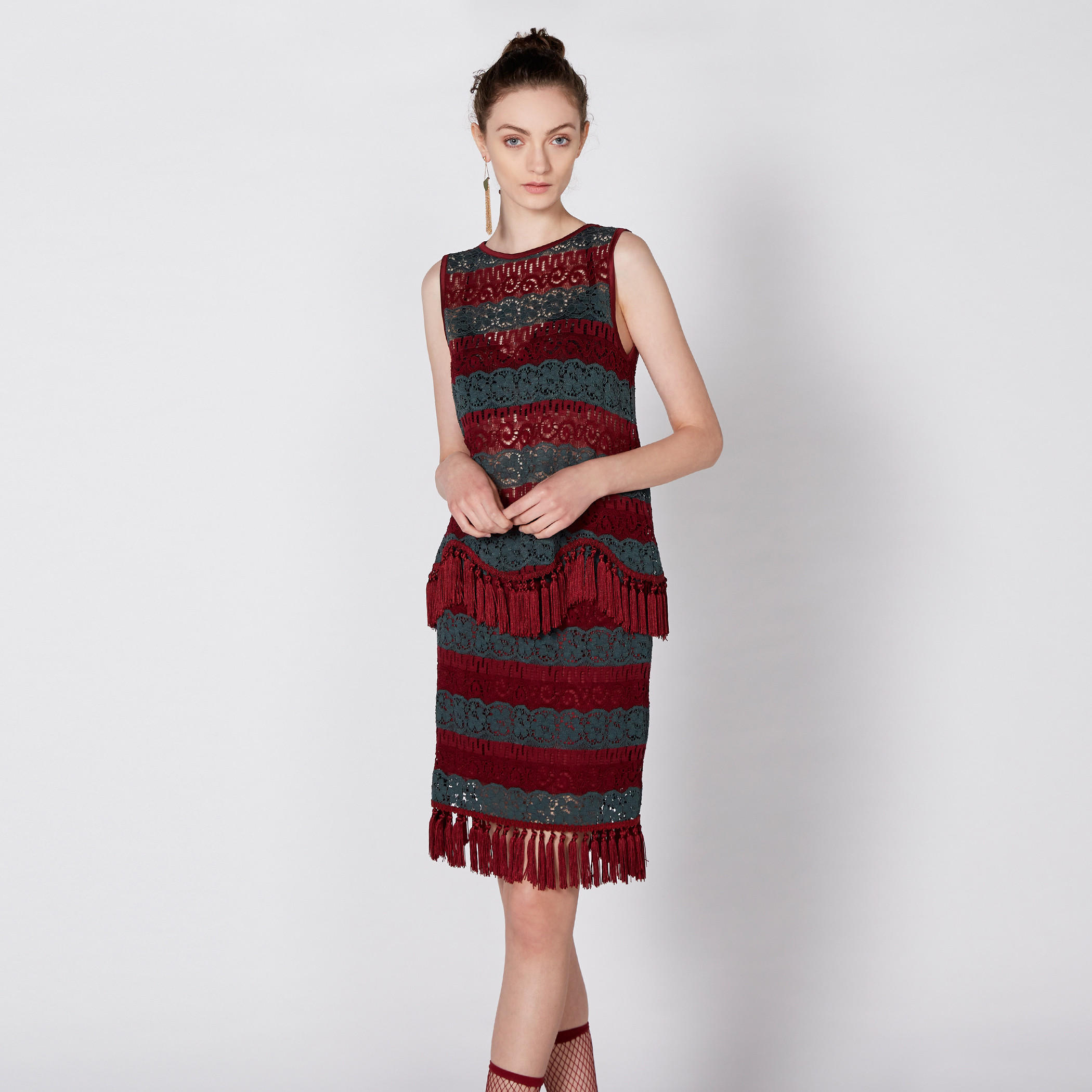 Sleeveless Top with Round Neck and Tassels-women-clothing-shirtsandblouses-blouses-image-1