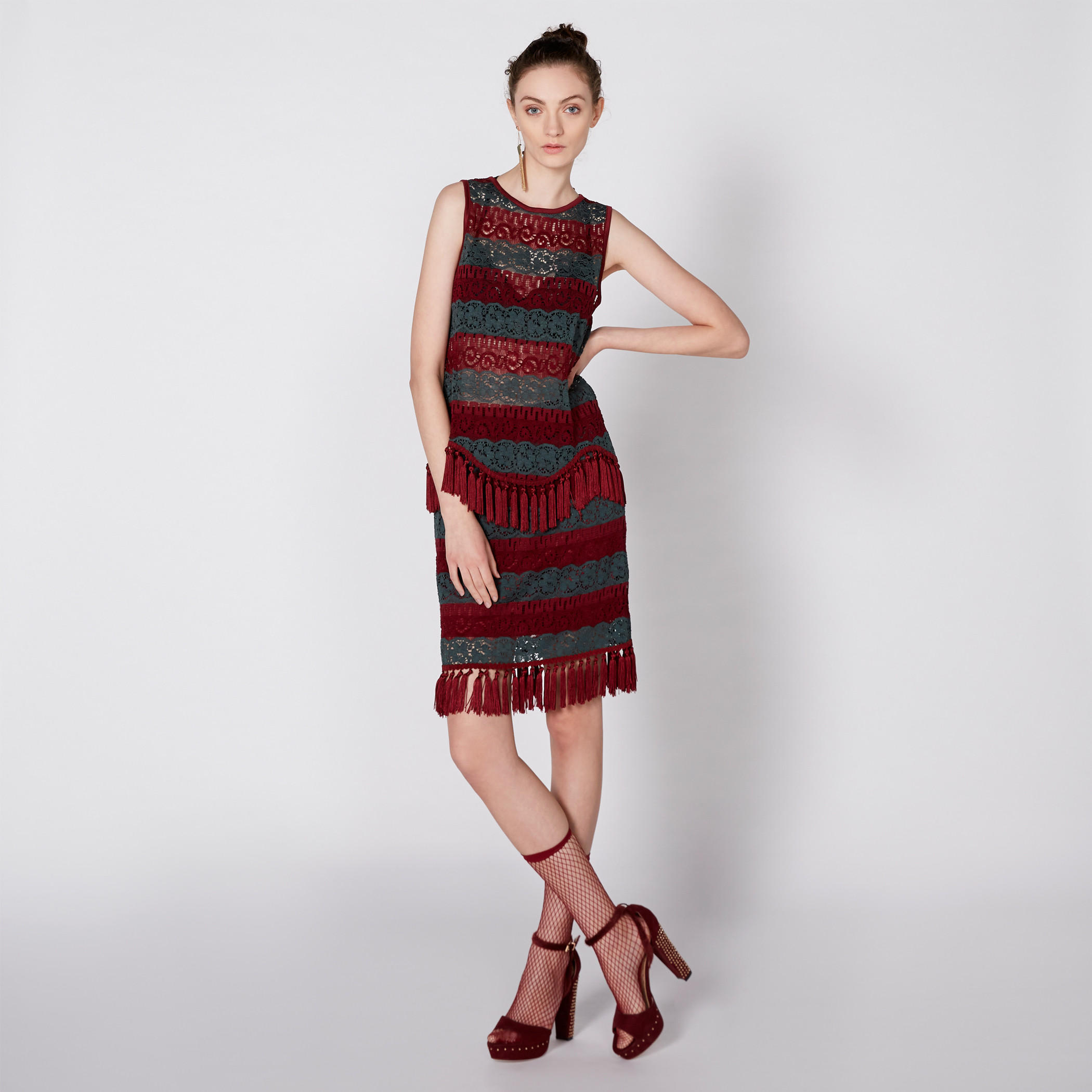 Sleeveless Top with Round Neck and Tassels-women-clothing-shirtsandblouses-blouses-image-4