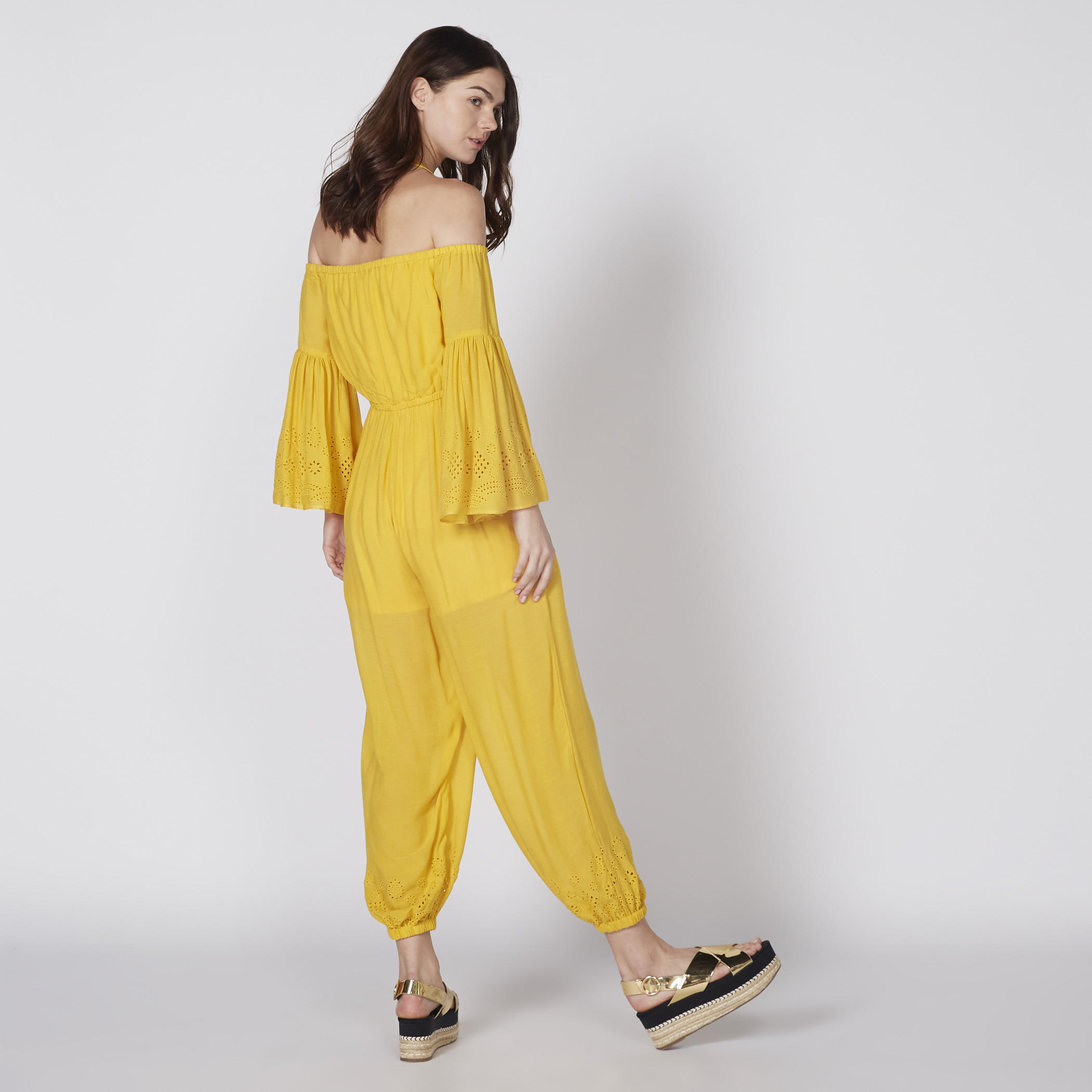أفرول بأكتاف مكشوفة وأكمام طويلة-women-clothing-jumpsuits-image-4