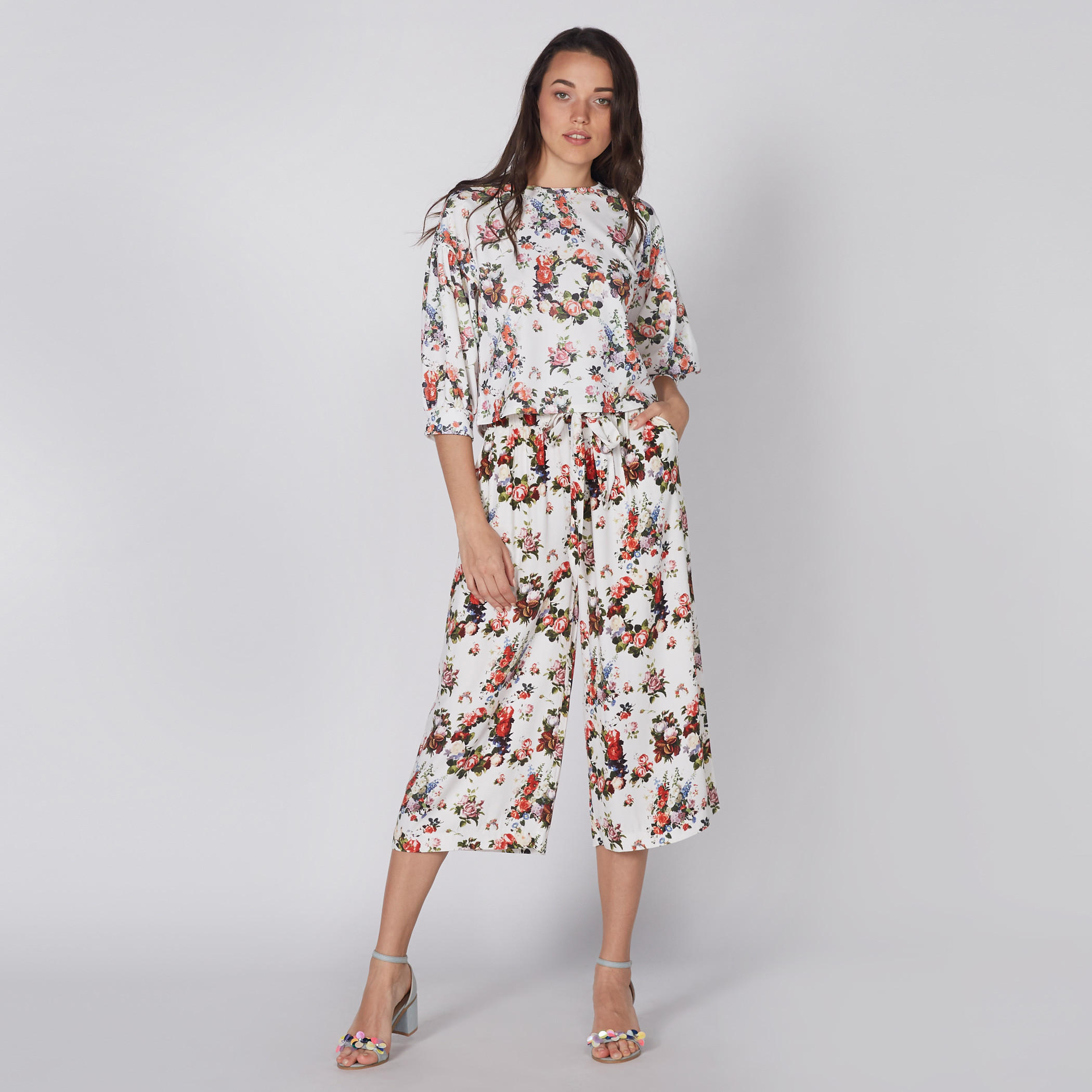 Printed Crop Top with Round Neck and 3/4 Sleeves-women-clothing-shirtsandblouses-blouses-image-2