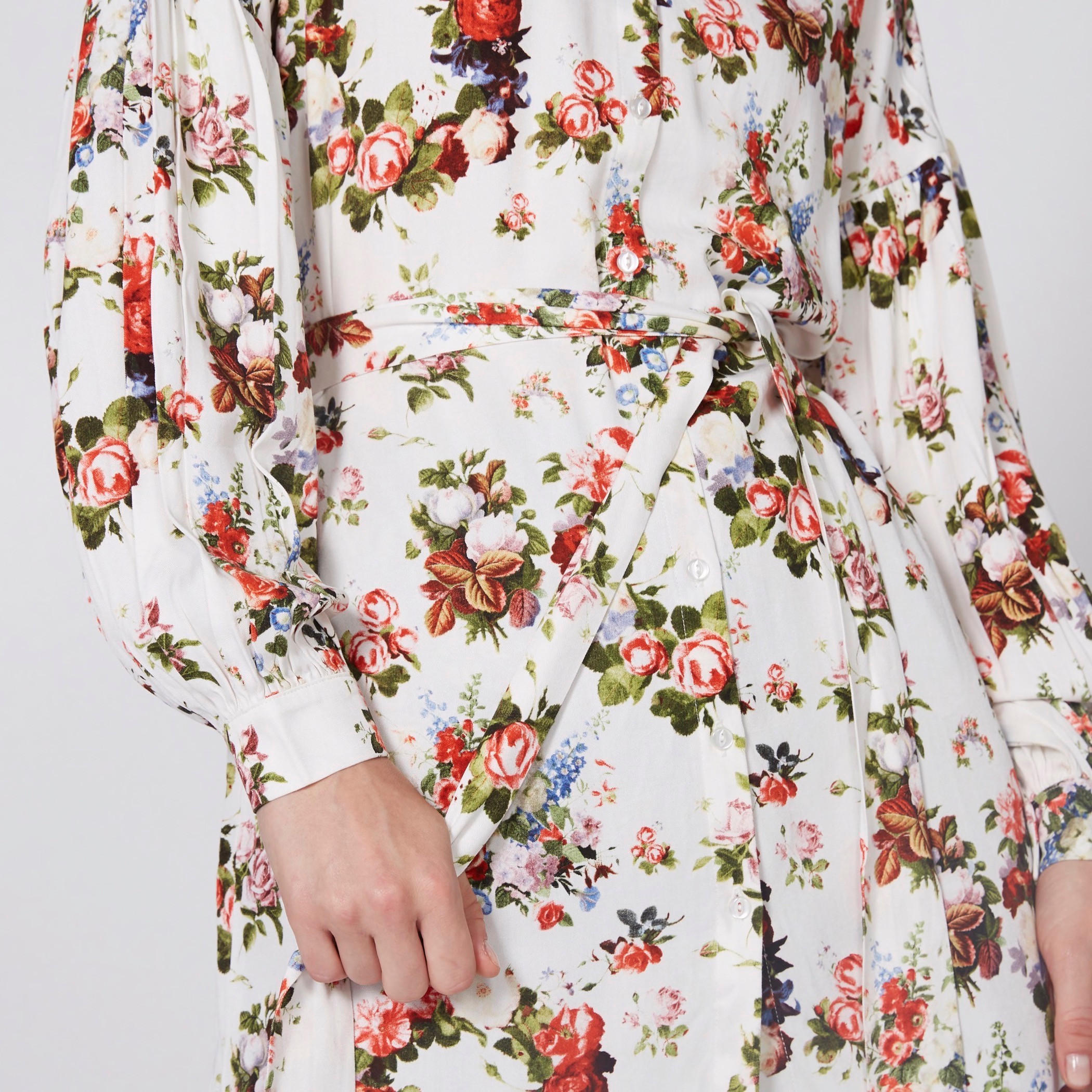 تونيك بطبعات ورباط وأكمام منتفخة-women-clothing-shirtsandblouses-blouses-image-3