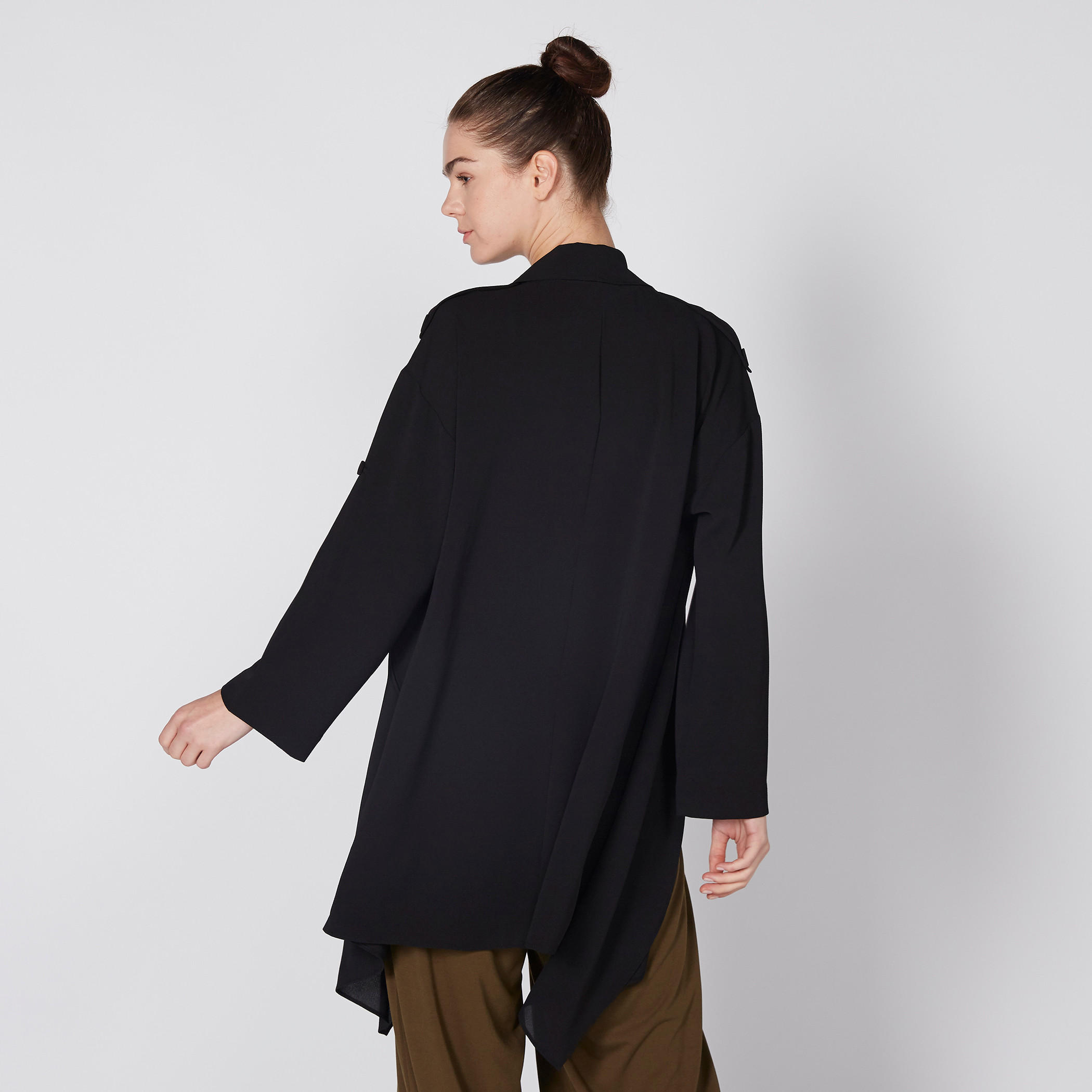 سترة بأكمام طويلة وفتحة أمامية-women-winterwear-cardigansandjumpers-cardigans-image-4