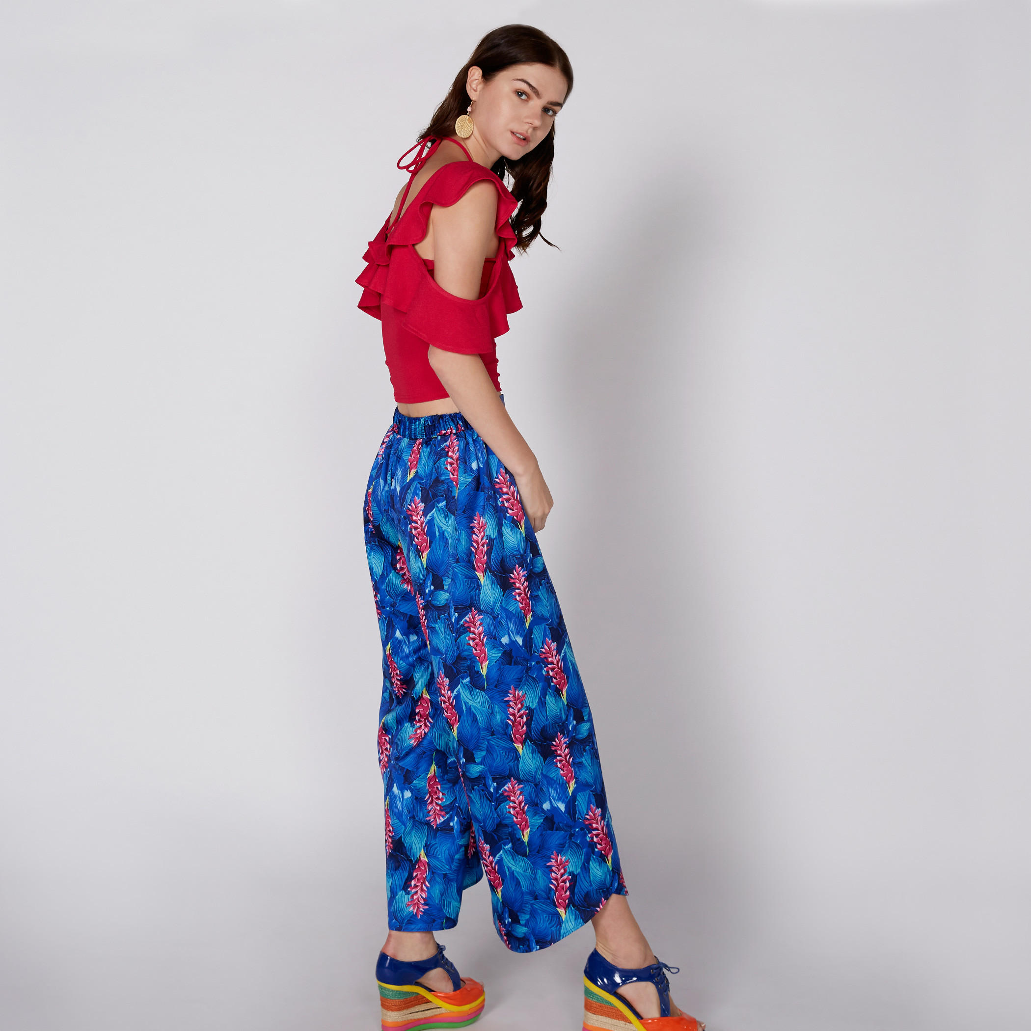 بلوزة قصيرة بتفاصيل رباط وكشكش-women-clothing-shirtsandblouses-blouses-image-2