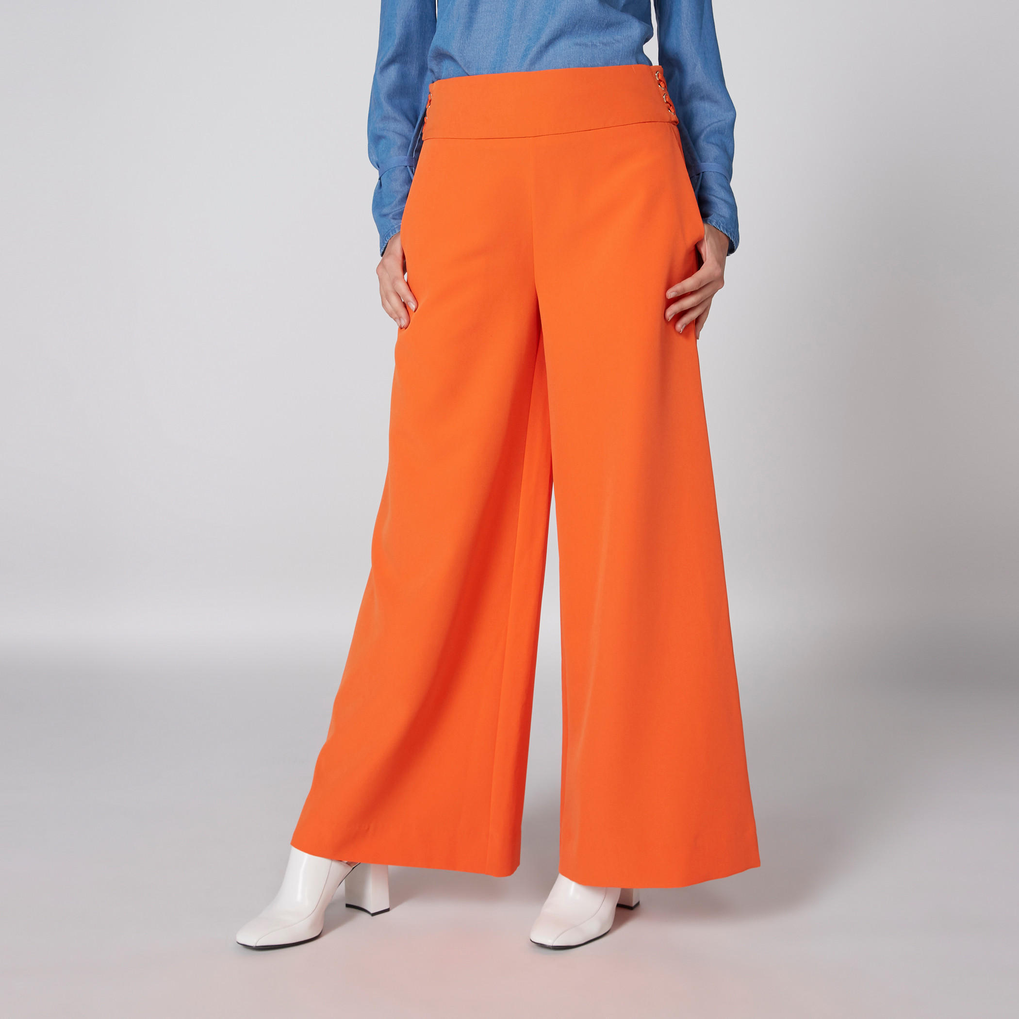 بنطال بالازو طويل بخصر مطّاطي وجيوب-women-clothing-bottoms-trousers-image-3