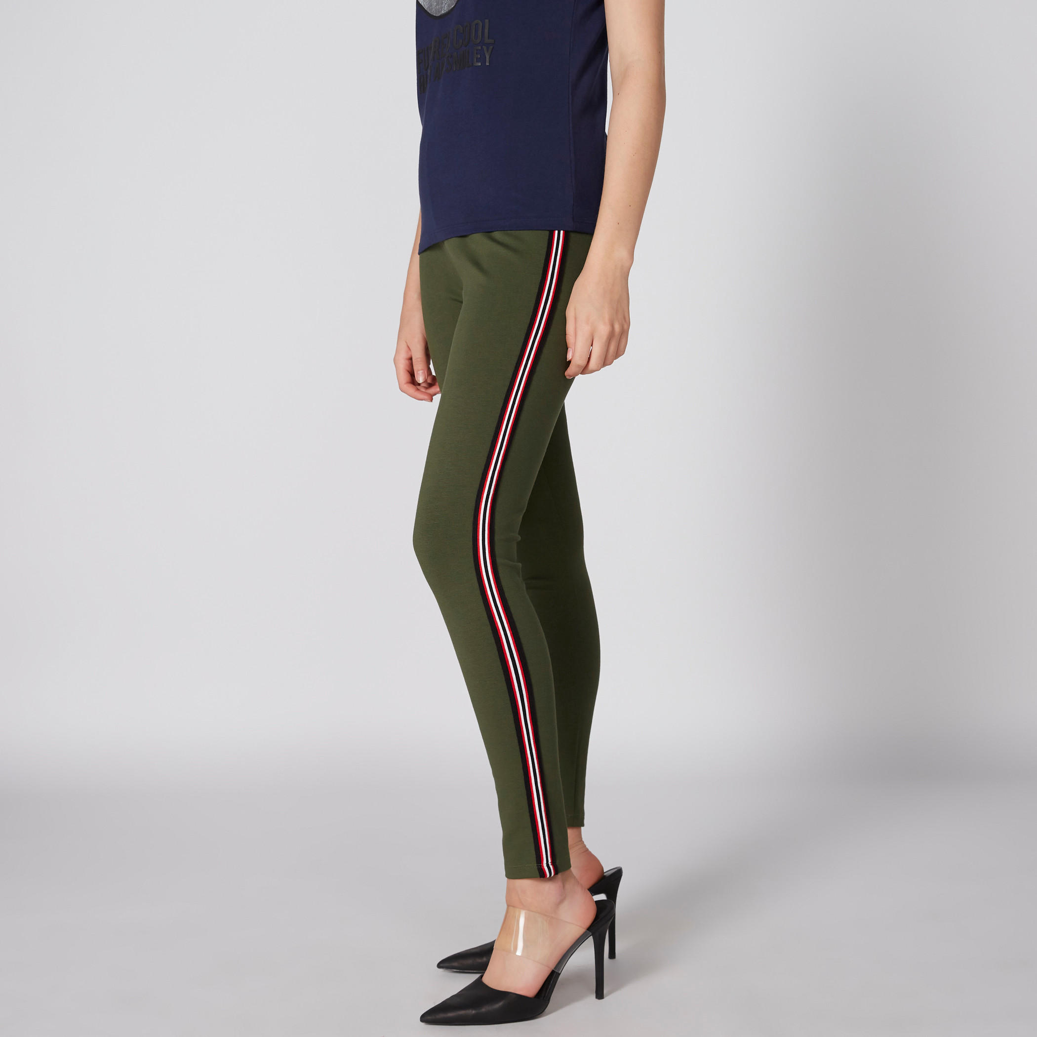 بنطال ليقنز بخصر مطّاطي-women-clothing-bottoms-leggings-image-3