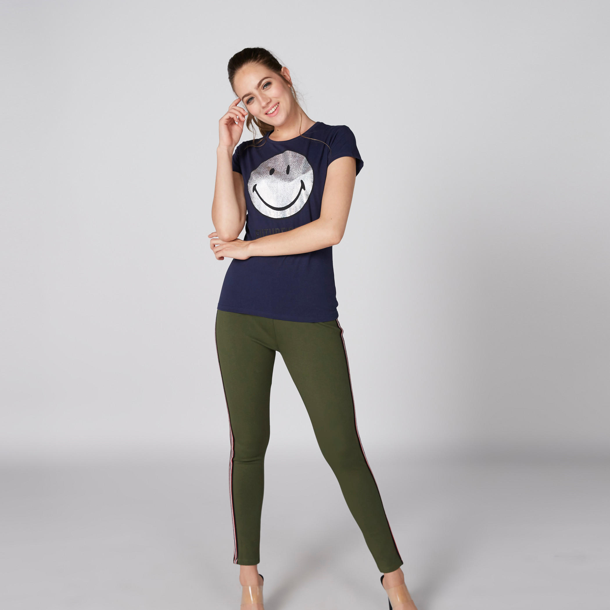 بنطال ليقنز بخصر مطّاطي-women-clothing-bottoms-leggings-image-5
