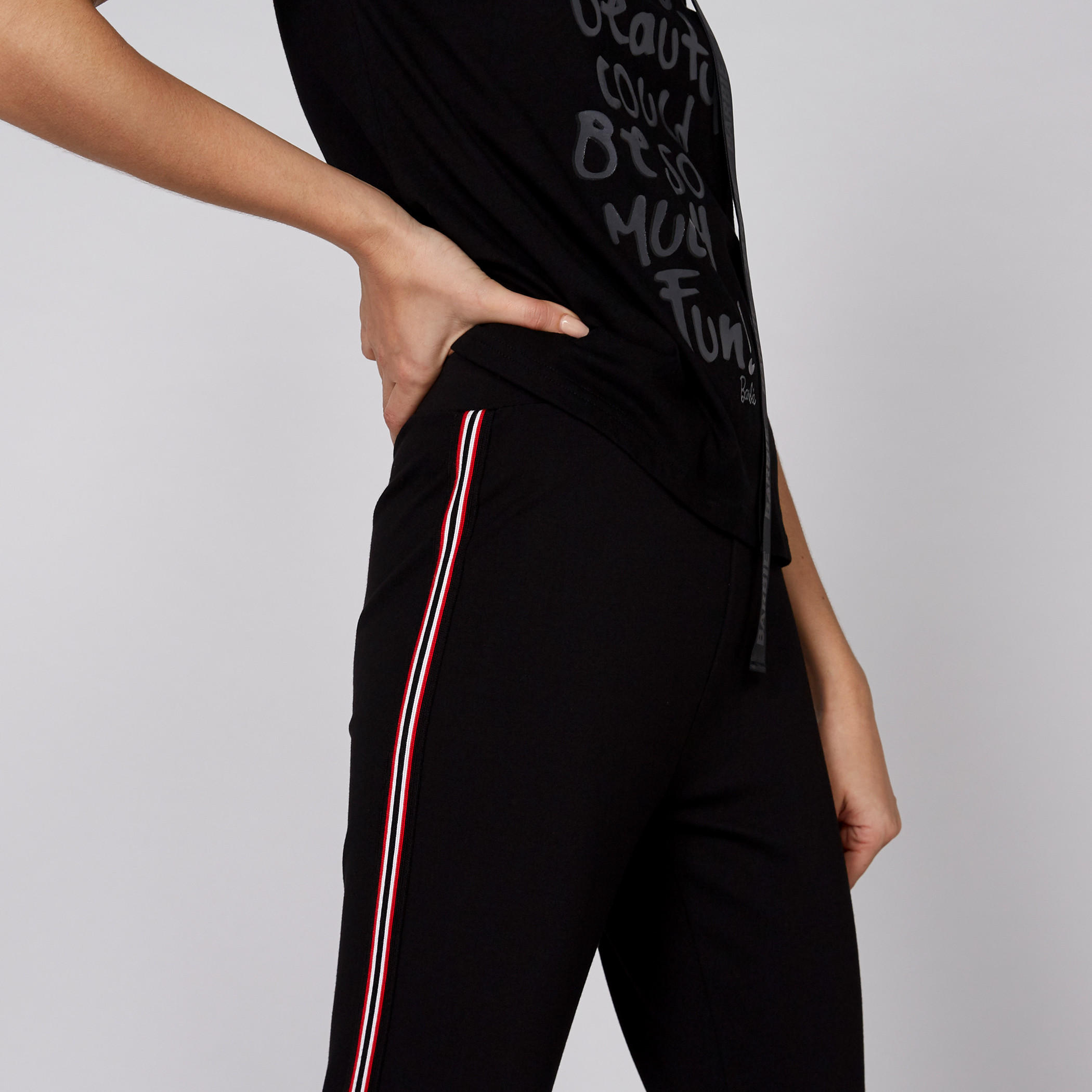بنطال ليقنز طويل بخصر مطّاطي-women-clothing-bottoms-leggings-image-2
