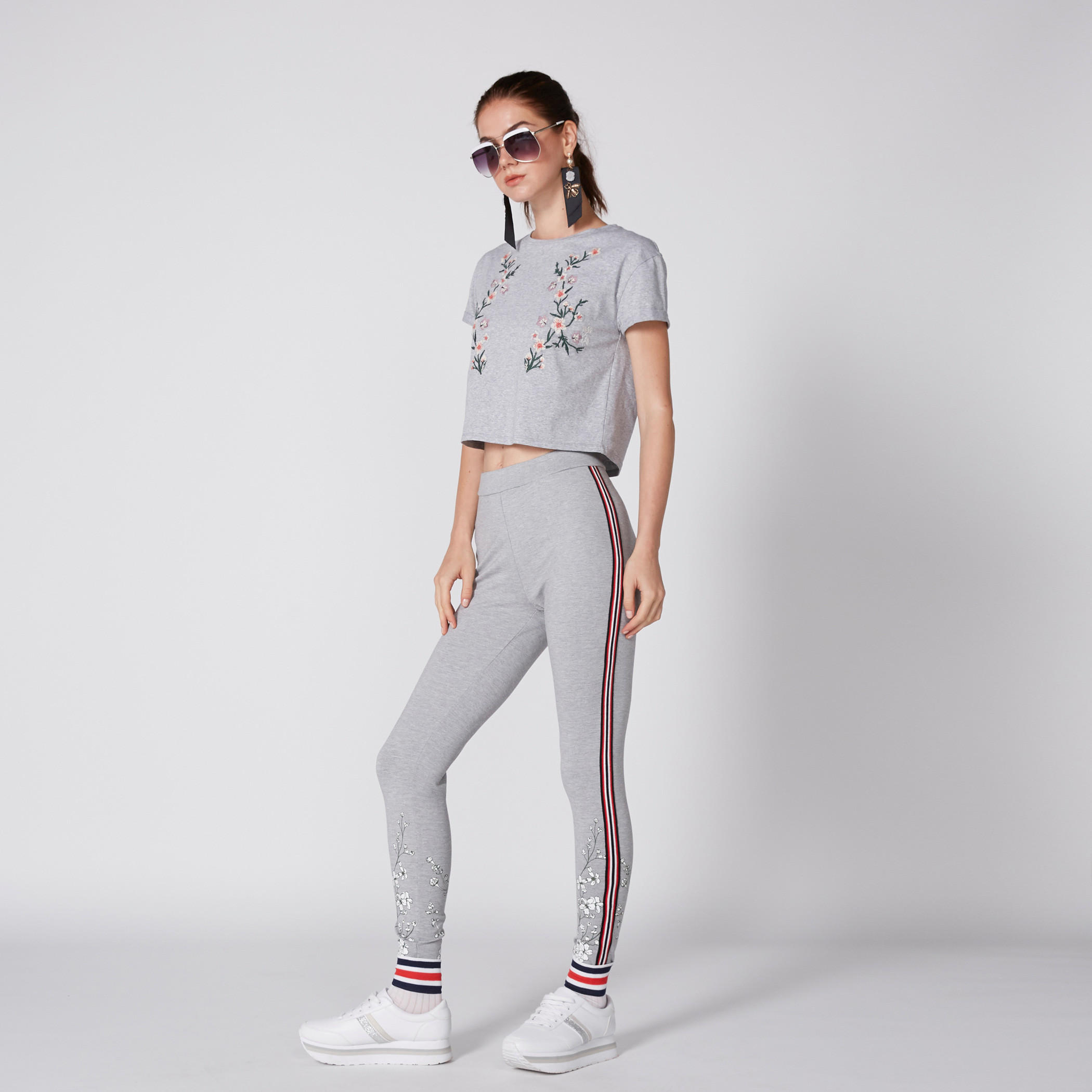 Embroidered Round Neck T-Shirt with Short Sleeves-women-clothing-tshirts-image-4