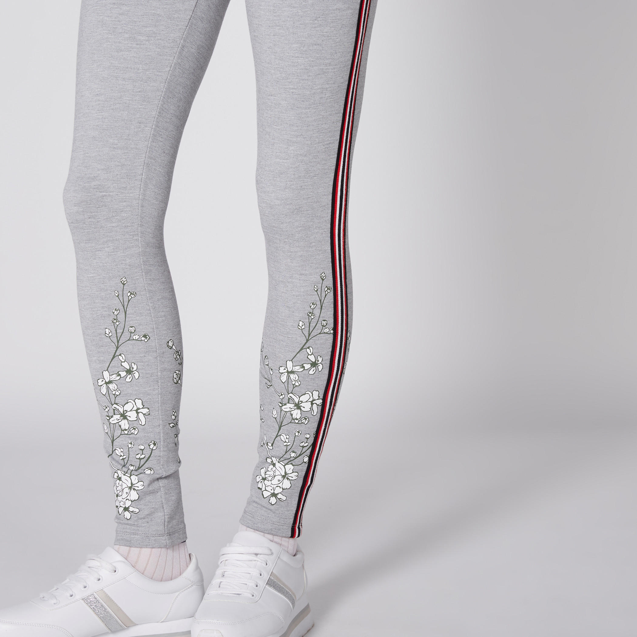 بنطال ليقنز طويل بطبعات-women-clothing-bottoms-leggings-image-3