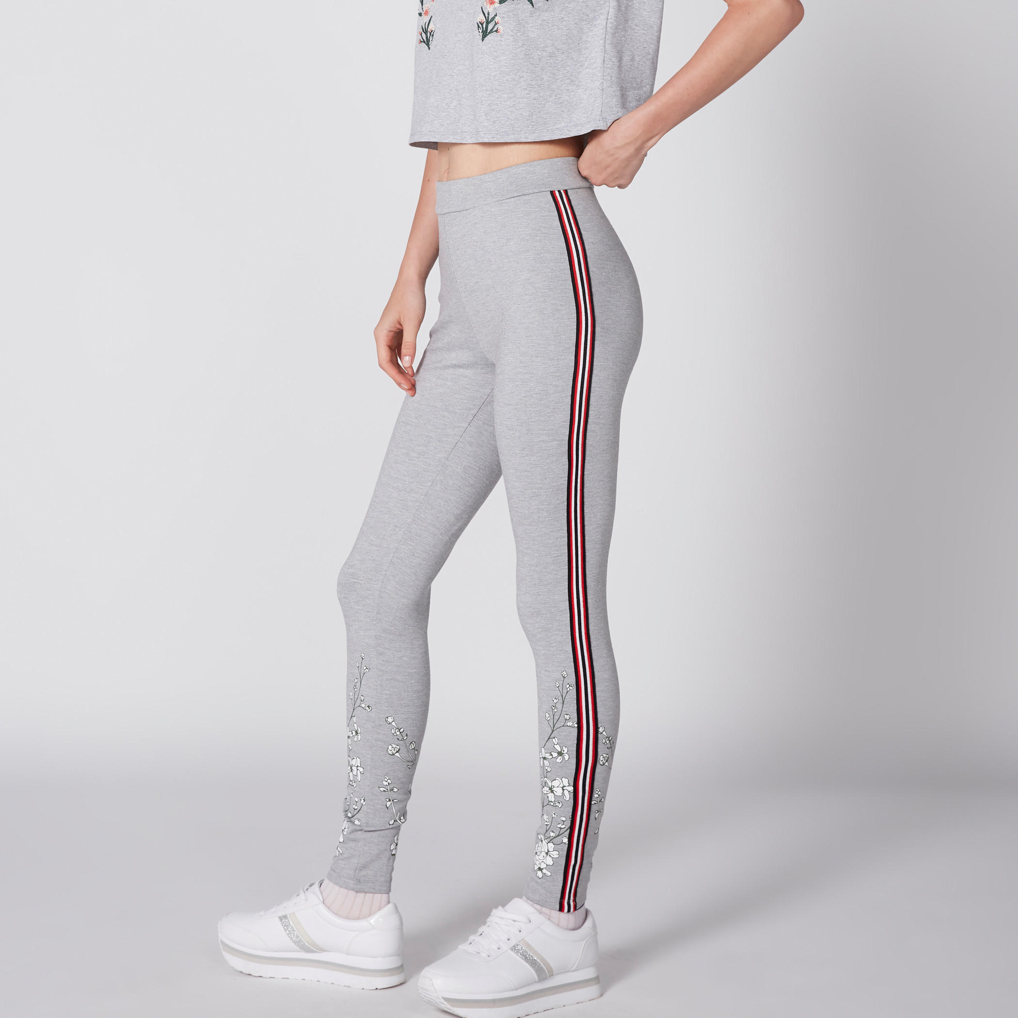 بنطال ليقنز طويل بطبعات-women-clothing-bottoms-leggings-image-4