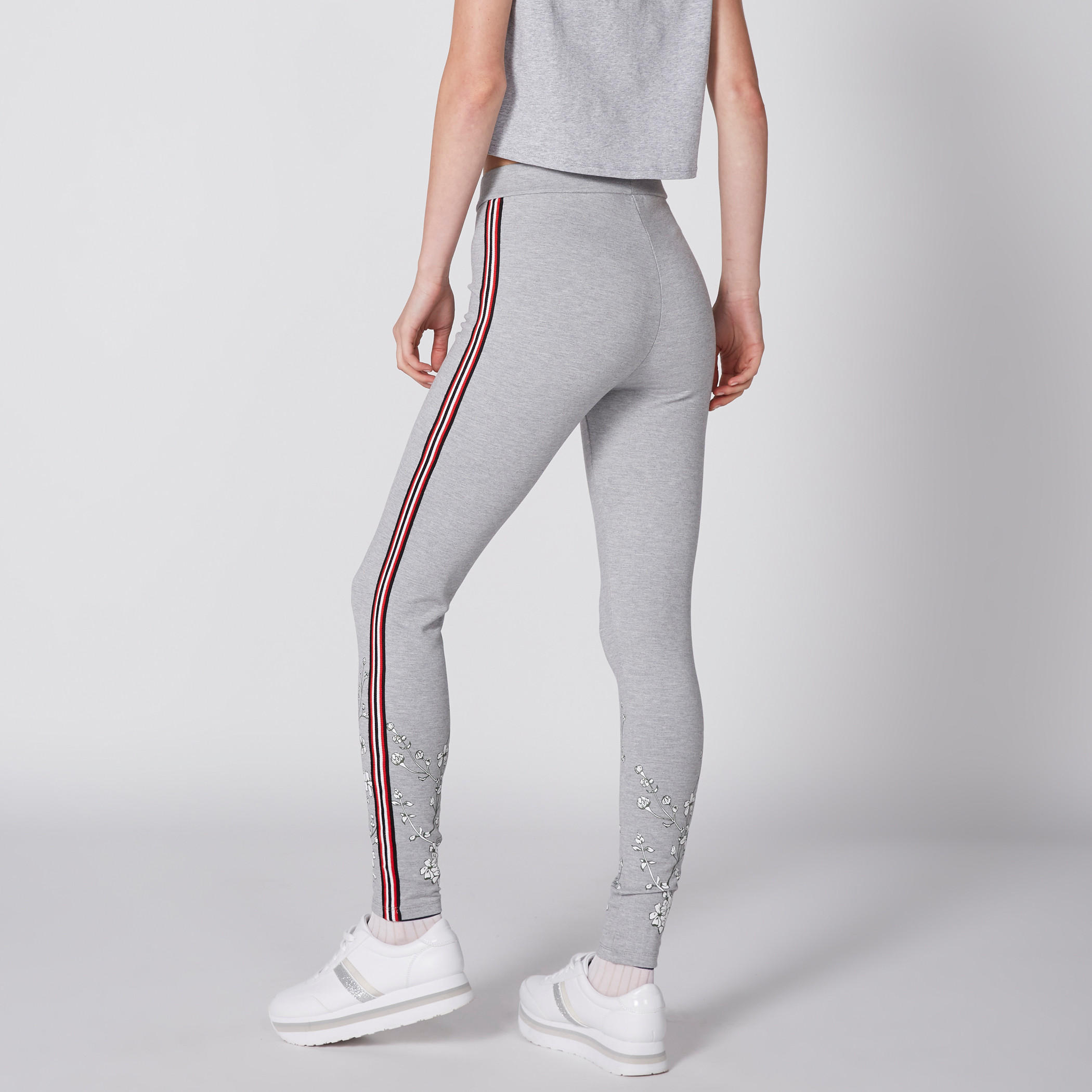 بنطال ليقنز طويل بطبعات-women-clothing-bottoms-leggings-image-5