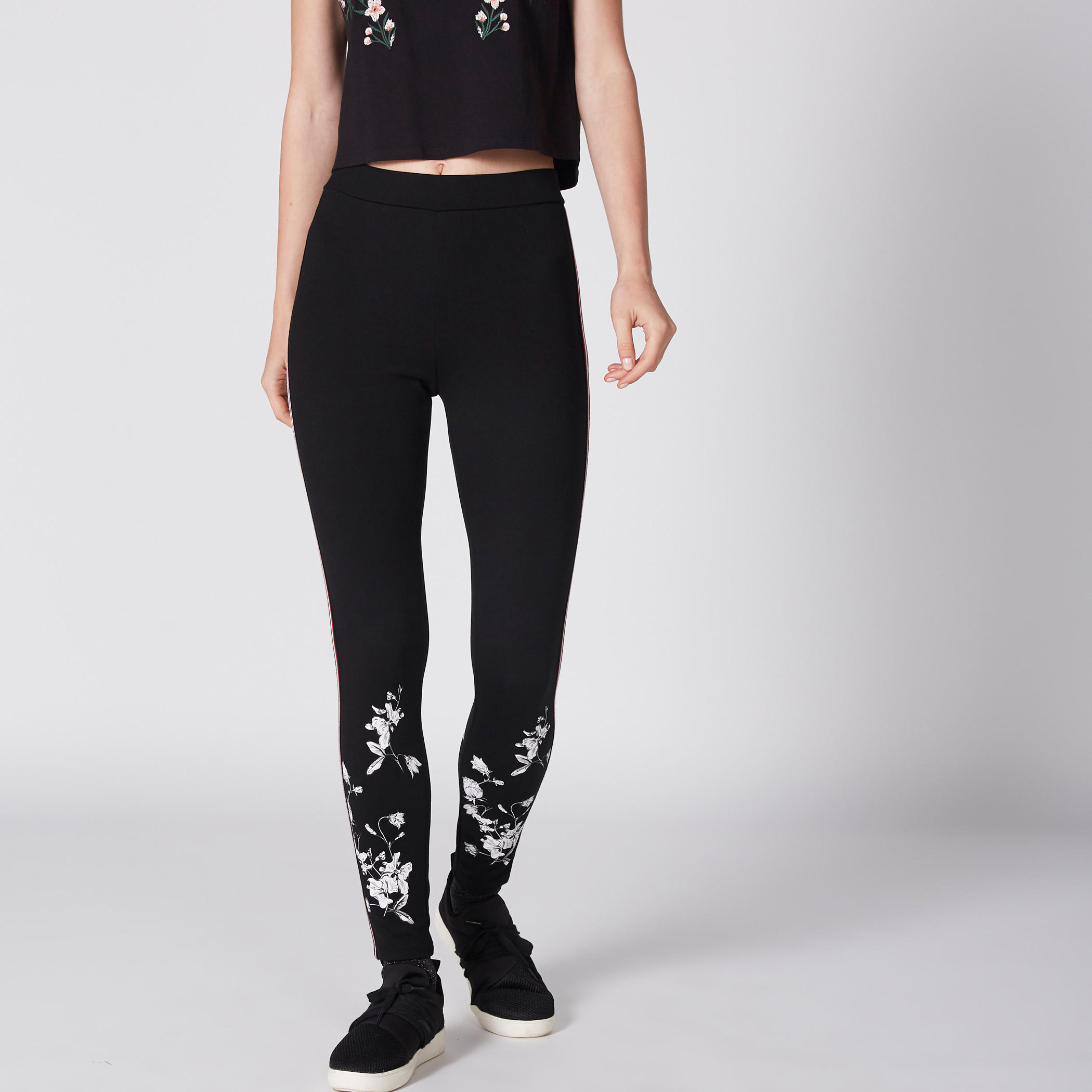 بنطال ليقنز طويل بطبعات-women-clothing-bottoms-leggings-image-1