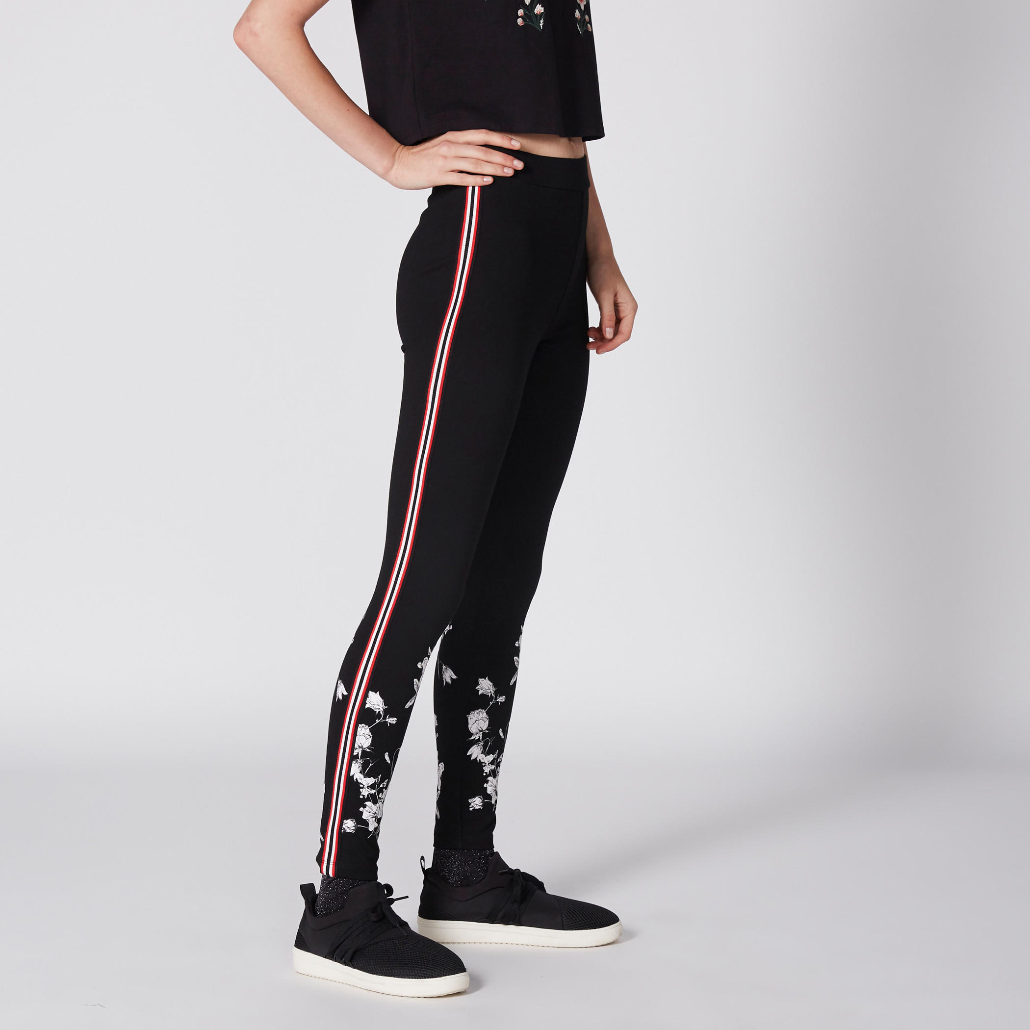 بنطال ليقنز طويل بطبعات-women-clothing-bottoms-leggings-image-4