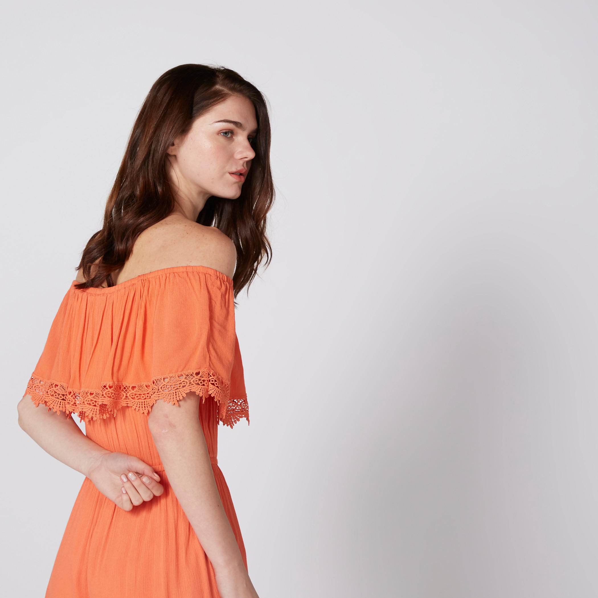 أفرول مكشوف الأكتاف بتفاصيل دانتيل-women-clothing-jumpsuits-image-2