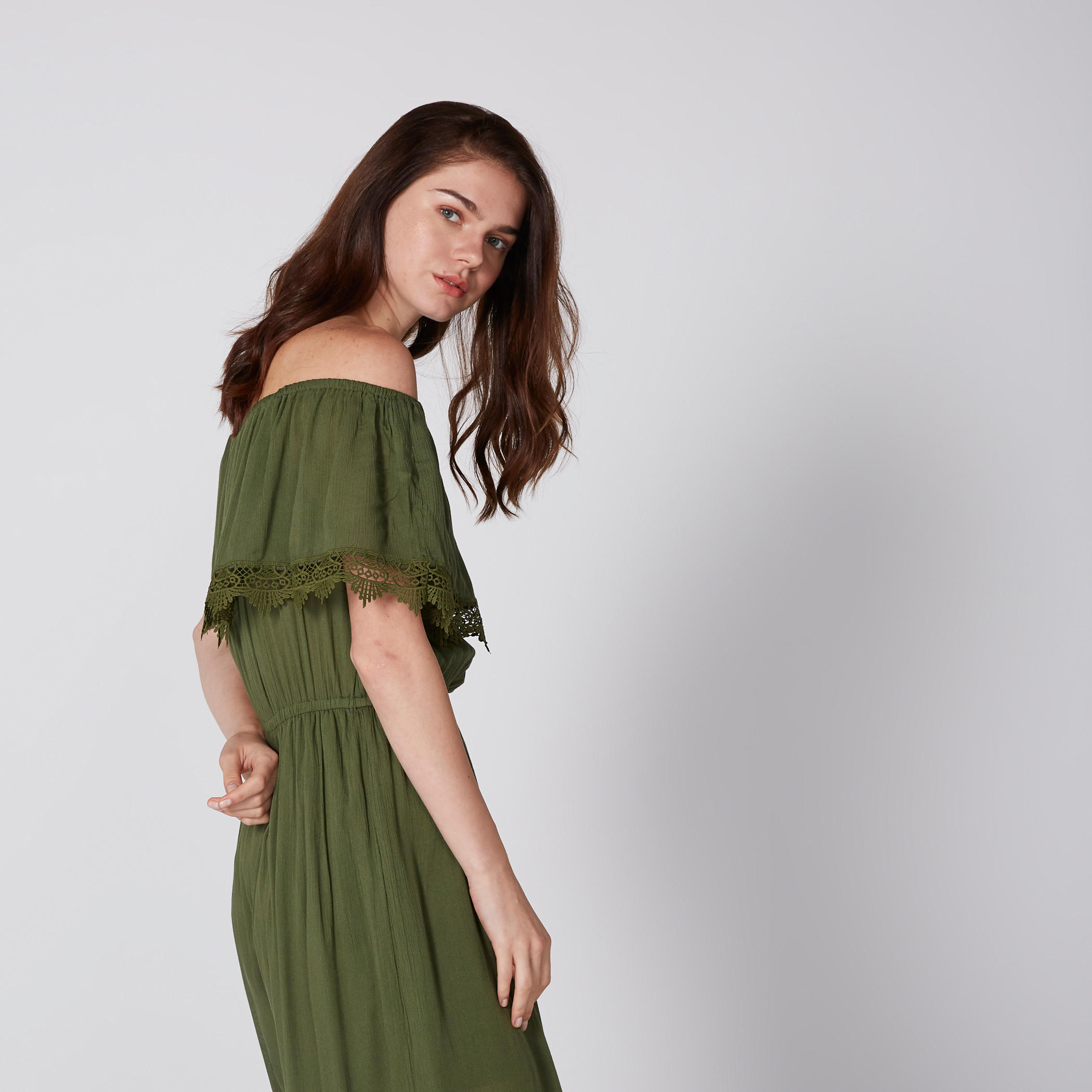 أفرول مكشوف الأكتاف بتفاصيل دانتيل-women-clothing-jumpsuits-image-2