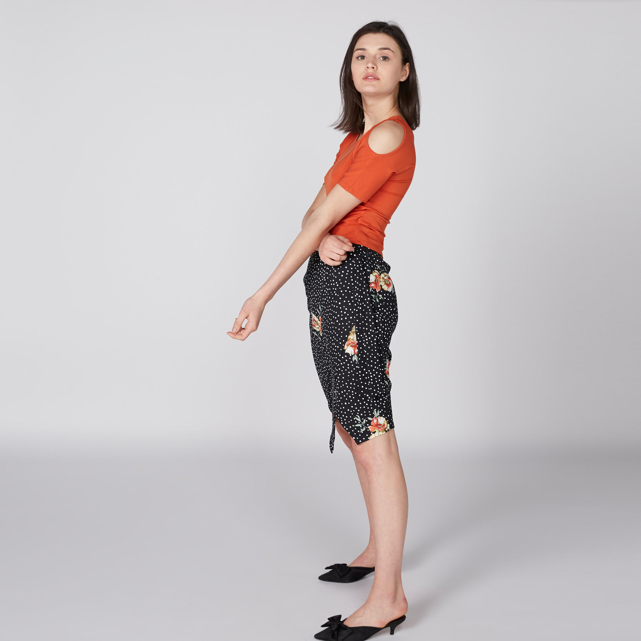 بلوزة قصيرة مكشوفة الأكتاف بأكمام قصيرة-women-clothing-shirtsandblouses-blouses-image-1