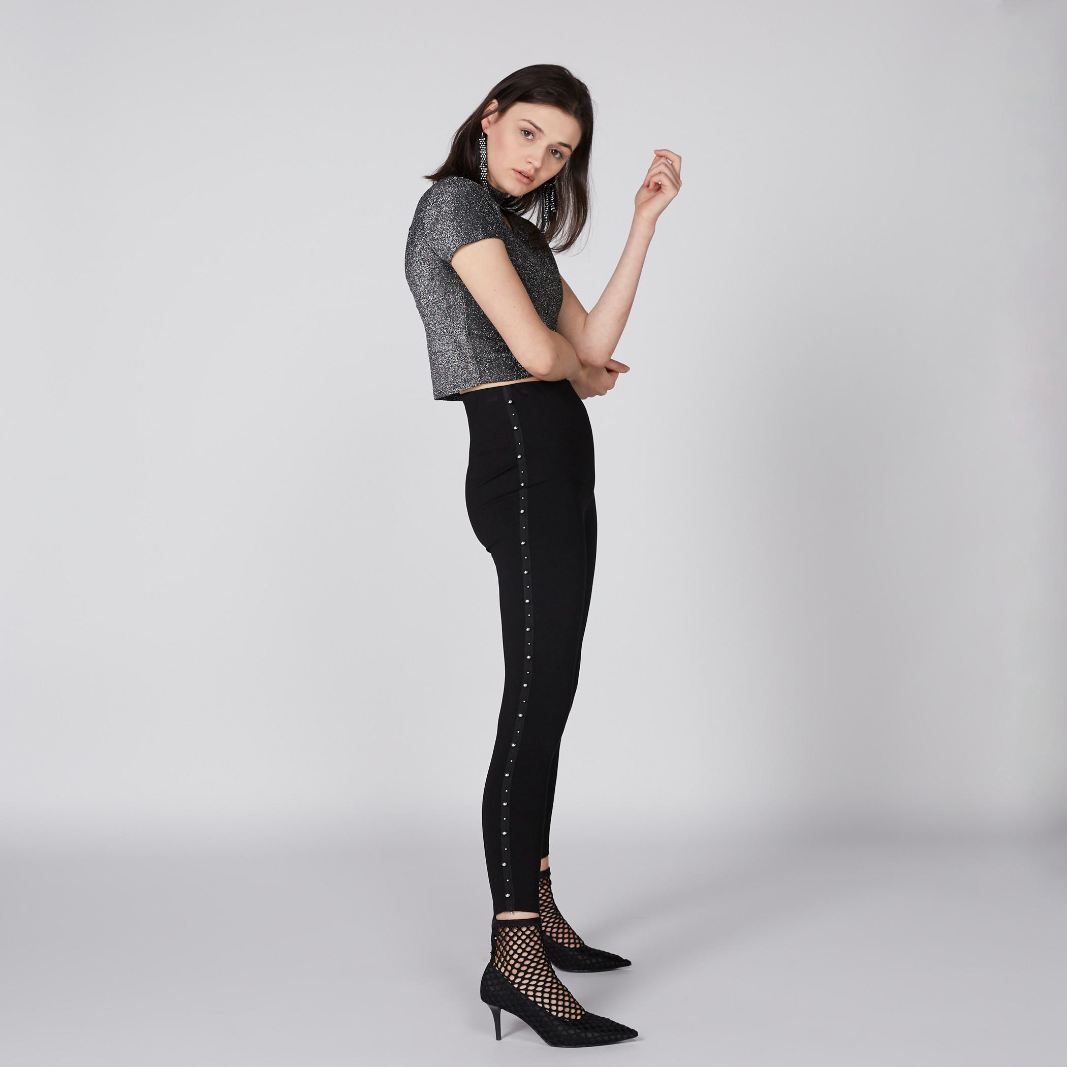 بلوزة قصيرة بياقة طوق وأكمام قصيرة-women-clothing-shirtsandblouses-blouses-image-3