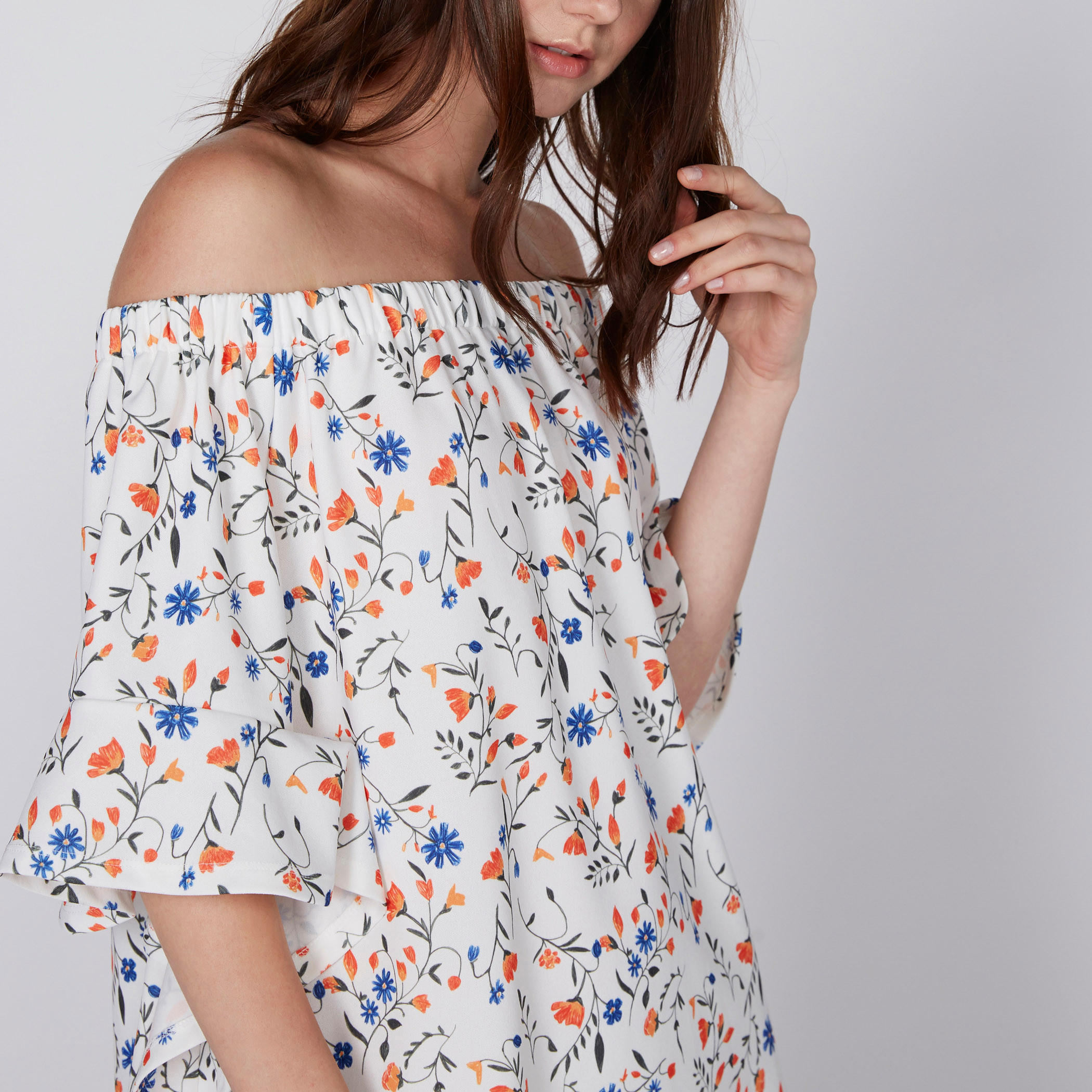 فستان مكشوف الأكتاف مُزيّن بطبعات أزهار-women-clothing-dresses-image-2